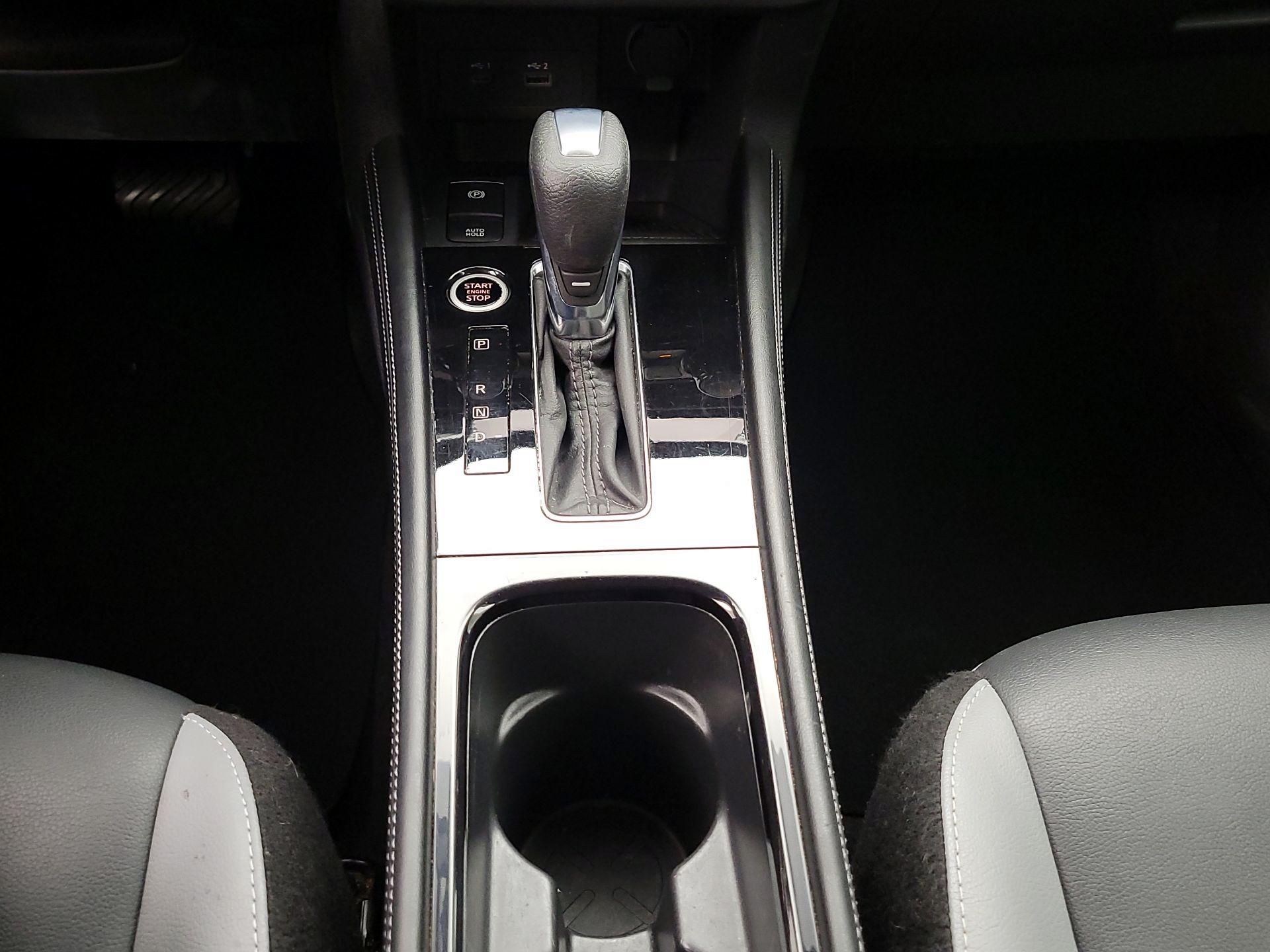 Thumbnail: 2023 Nissan Kicks - 17