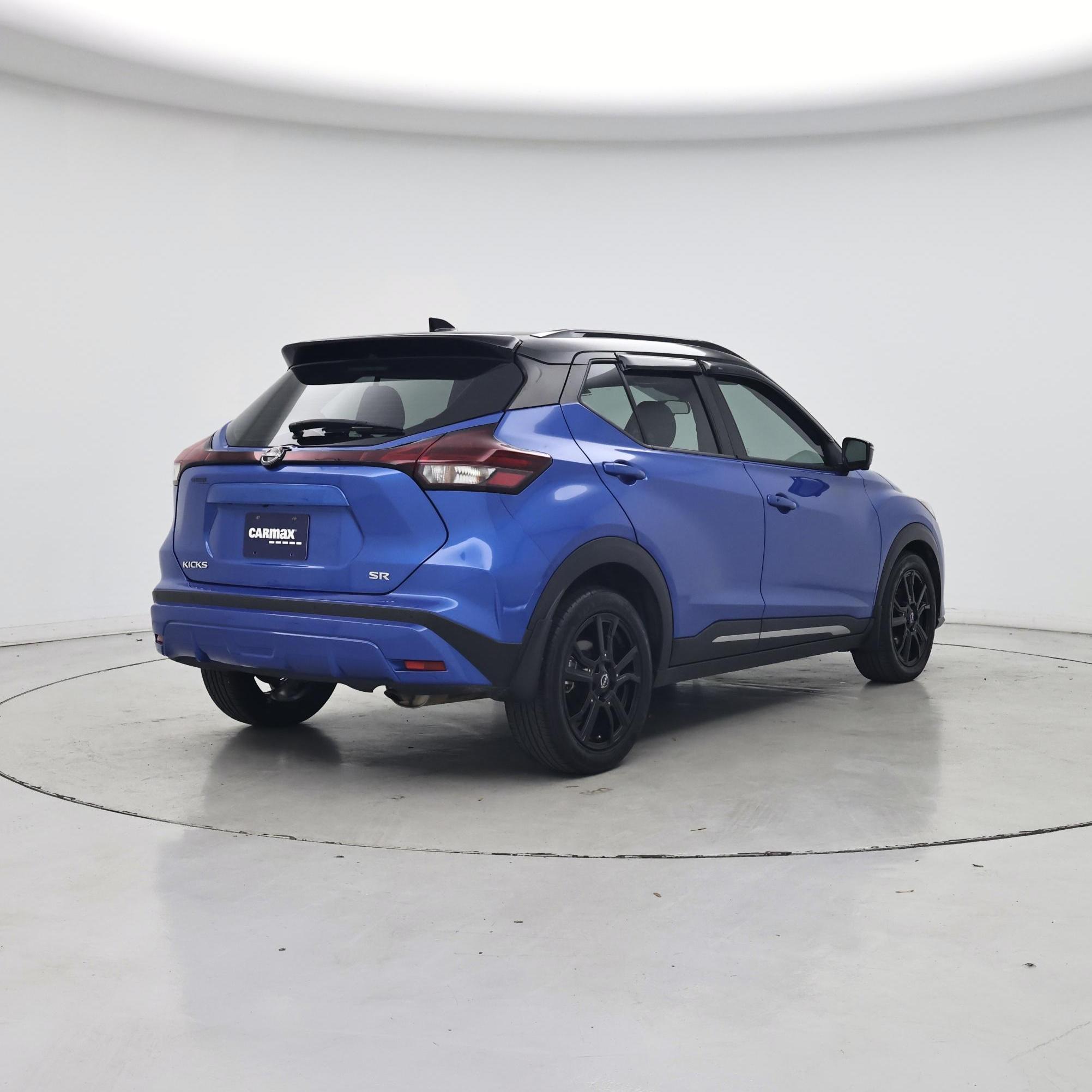 Thumbnail: 2023 Nissan Kicks - 8