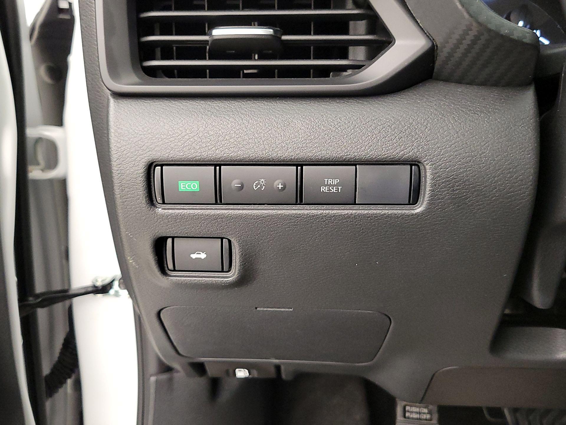 Thumbnail: 2025 Nissan Sentra - 13