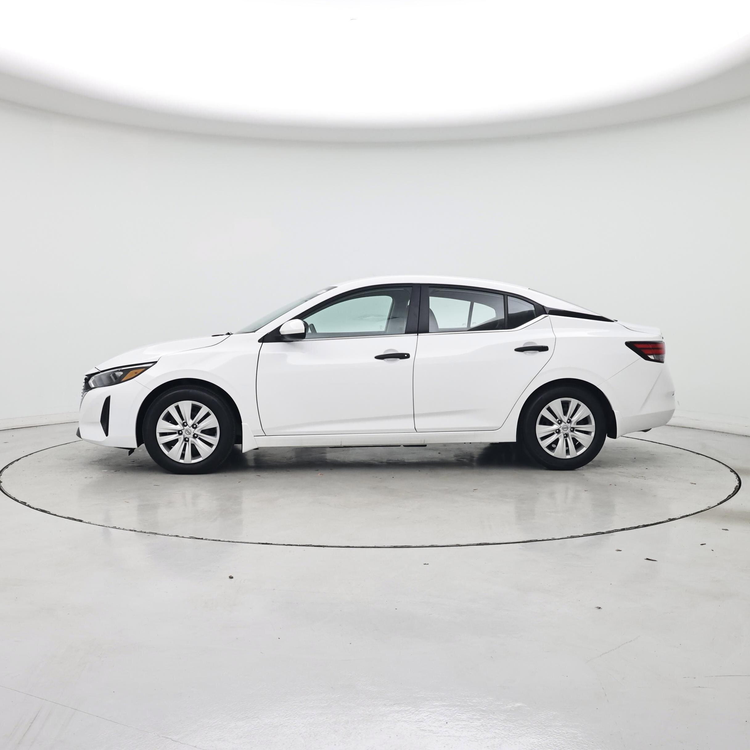 Thumbnail: 2025 Nissan Sentra - 3