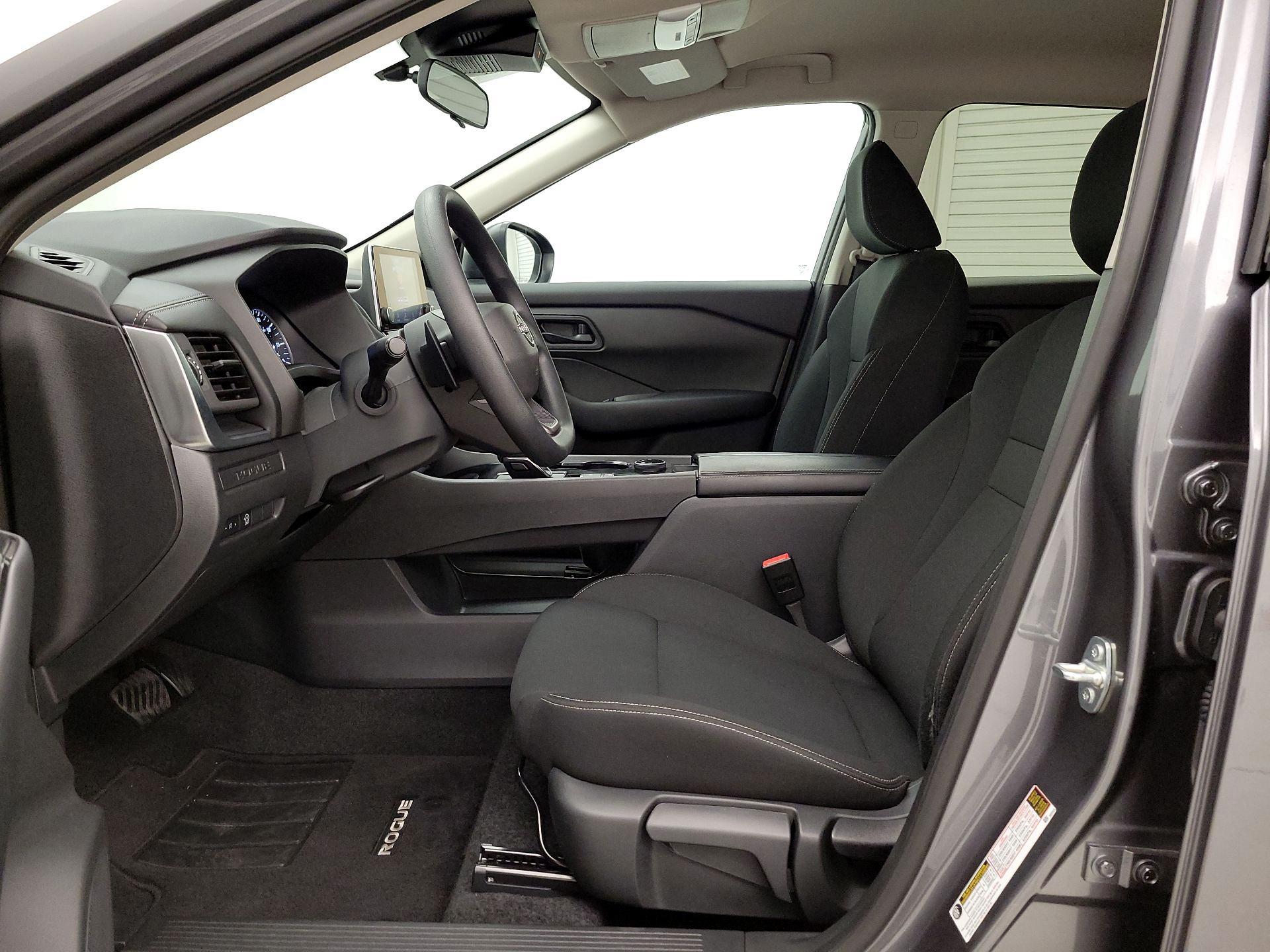 Thumbnail: 2025 Nissan Rogue - 11