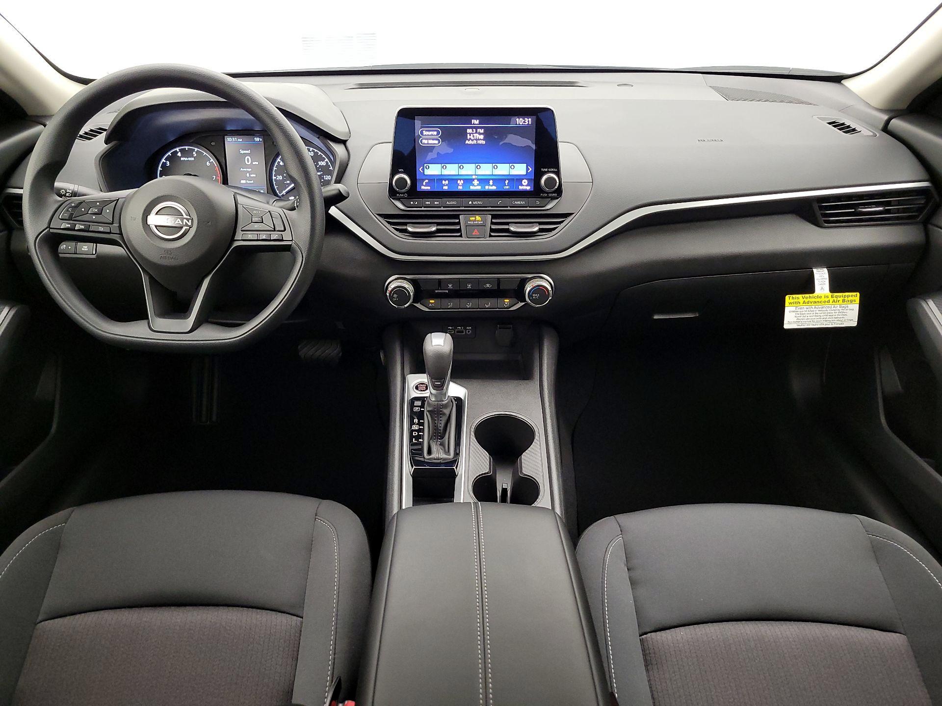 Thumbnail: 2025 Nissan Altima - 9