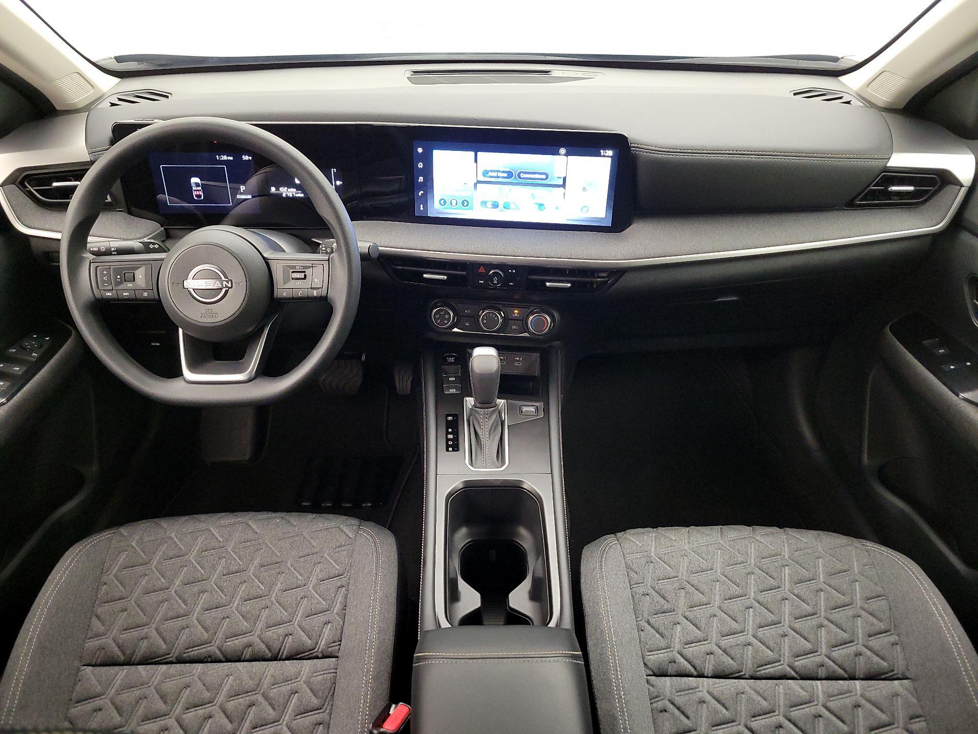 Thumbnail: 2025 Nissan Kicks - 9