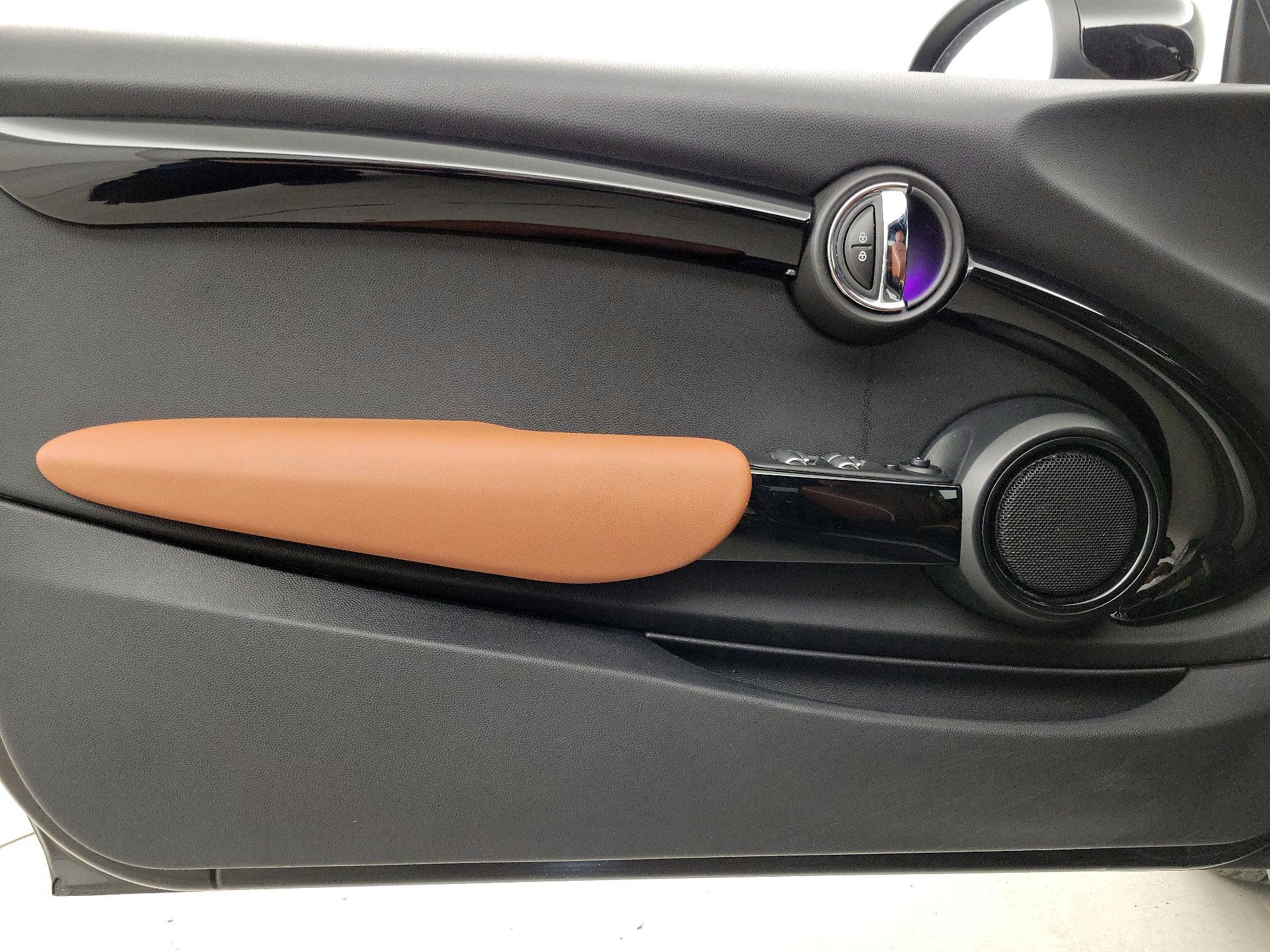 Thumbnail: 2020 MINI Cooper - 12