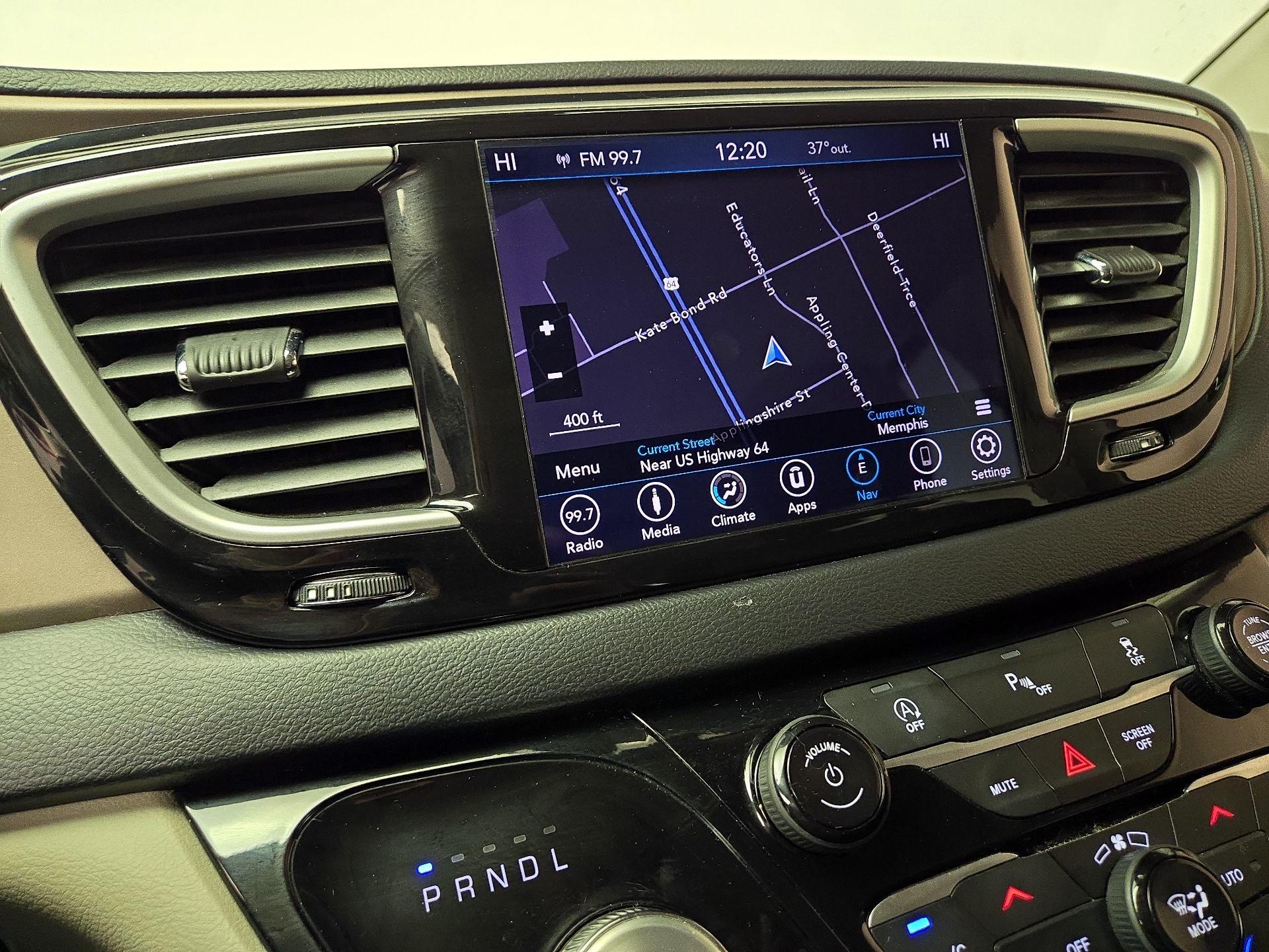 Thumbnail: 2019 Chrysler Pacifica - 14