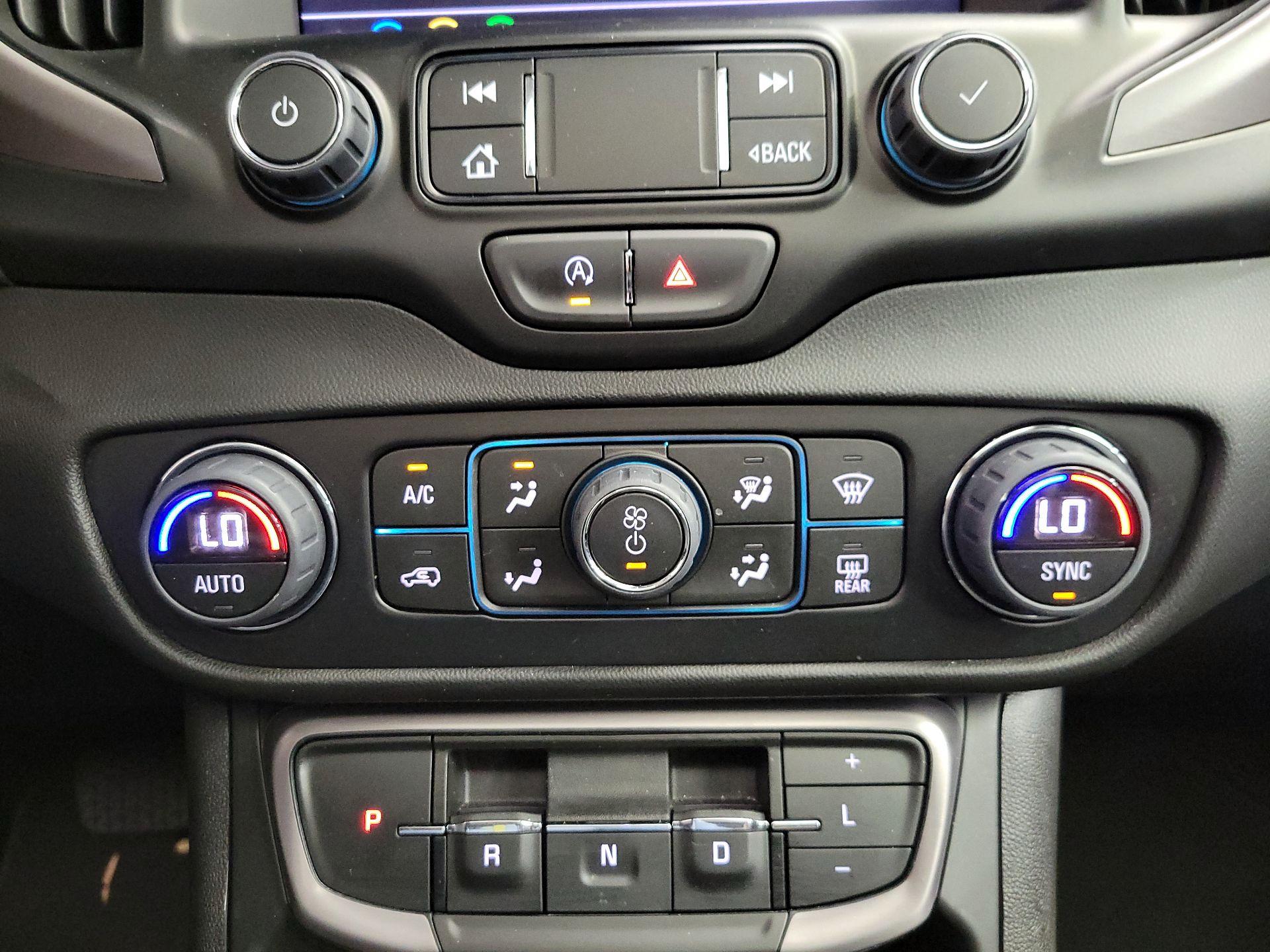 Thumbnail: 2024 GMC Terrain - 17