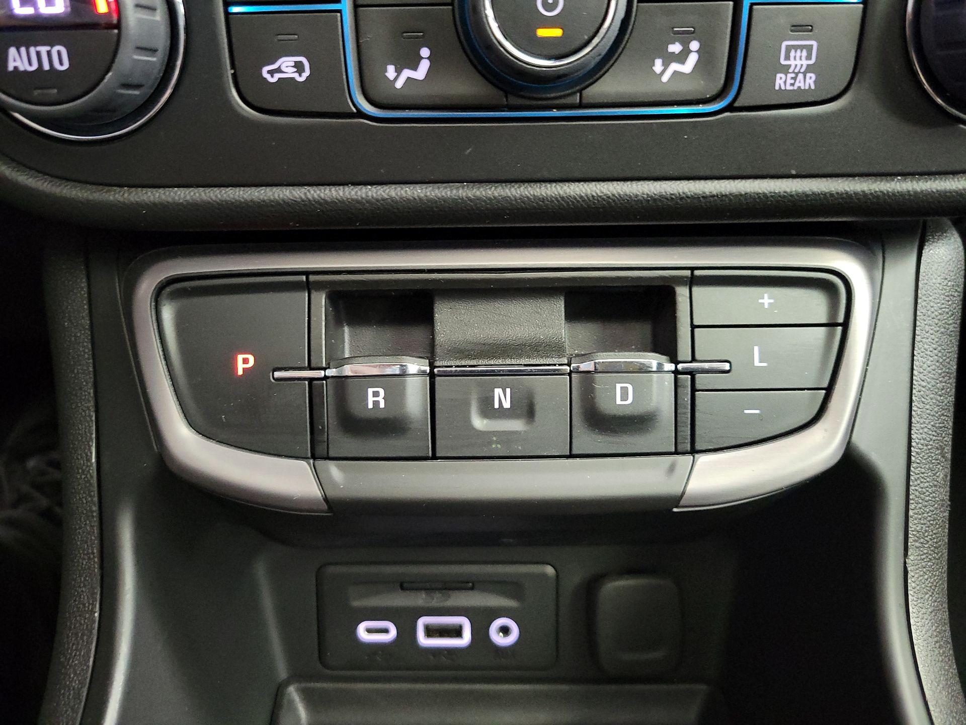 Thumbnail: 2024 GMC Terrain - 18