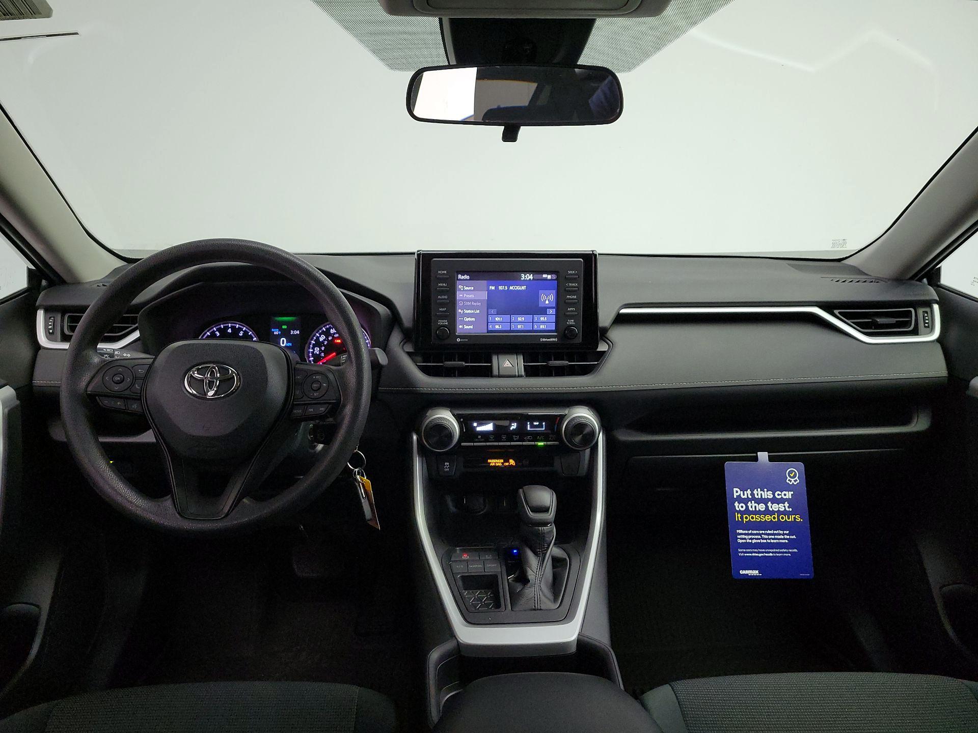 Thumbnail: 2020 Toyota RAV4 - 9
