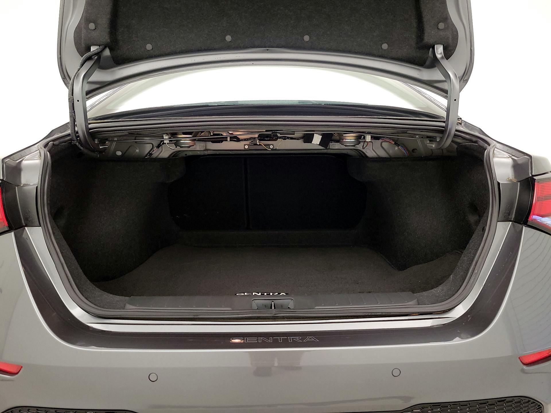 Thumbnail: 2025 Nissan Sentra - 20