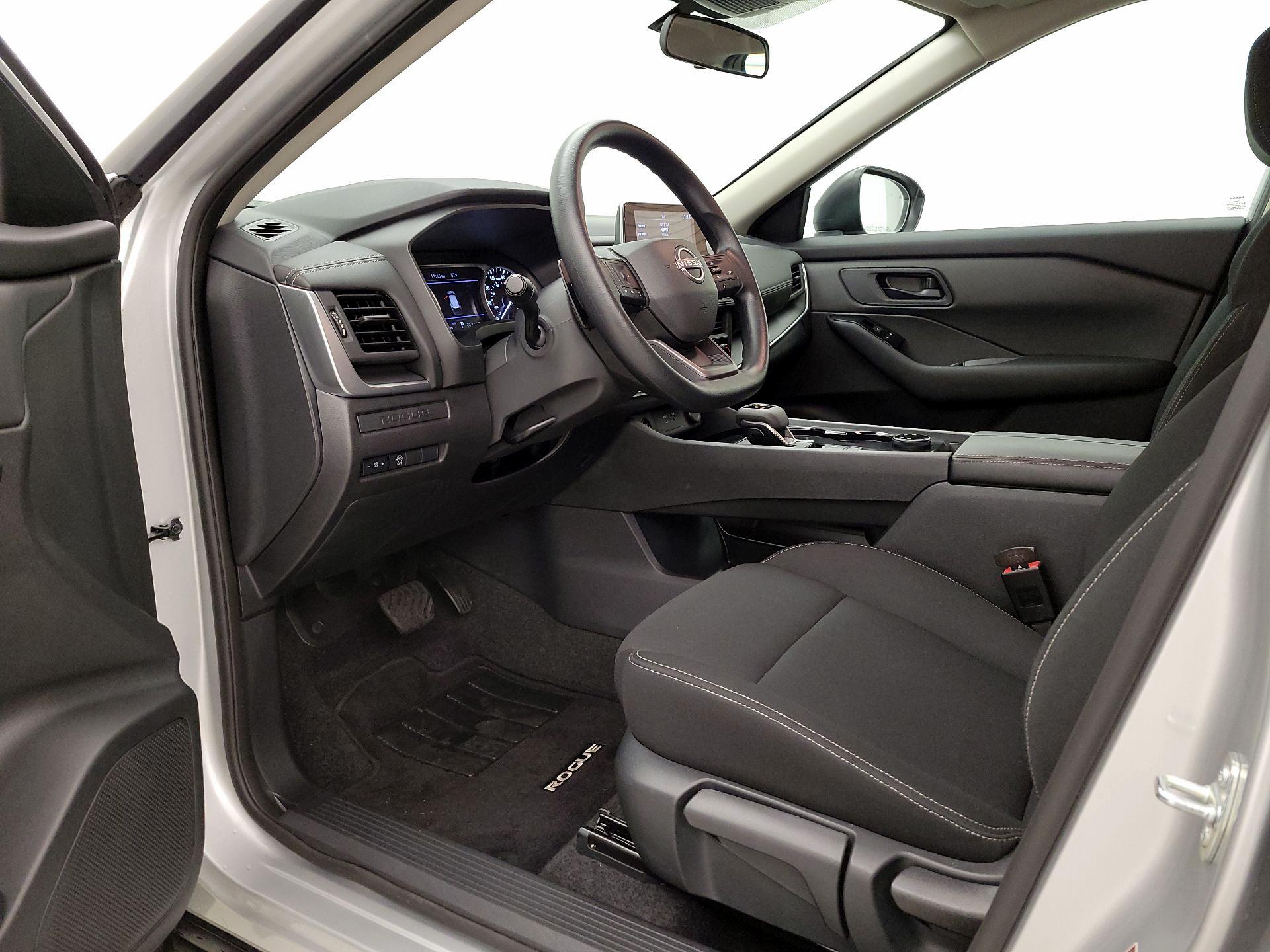 Thumbnail: 2025 Nissan Rogue - 11