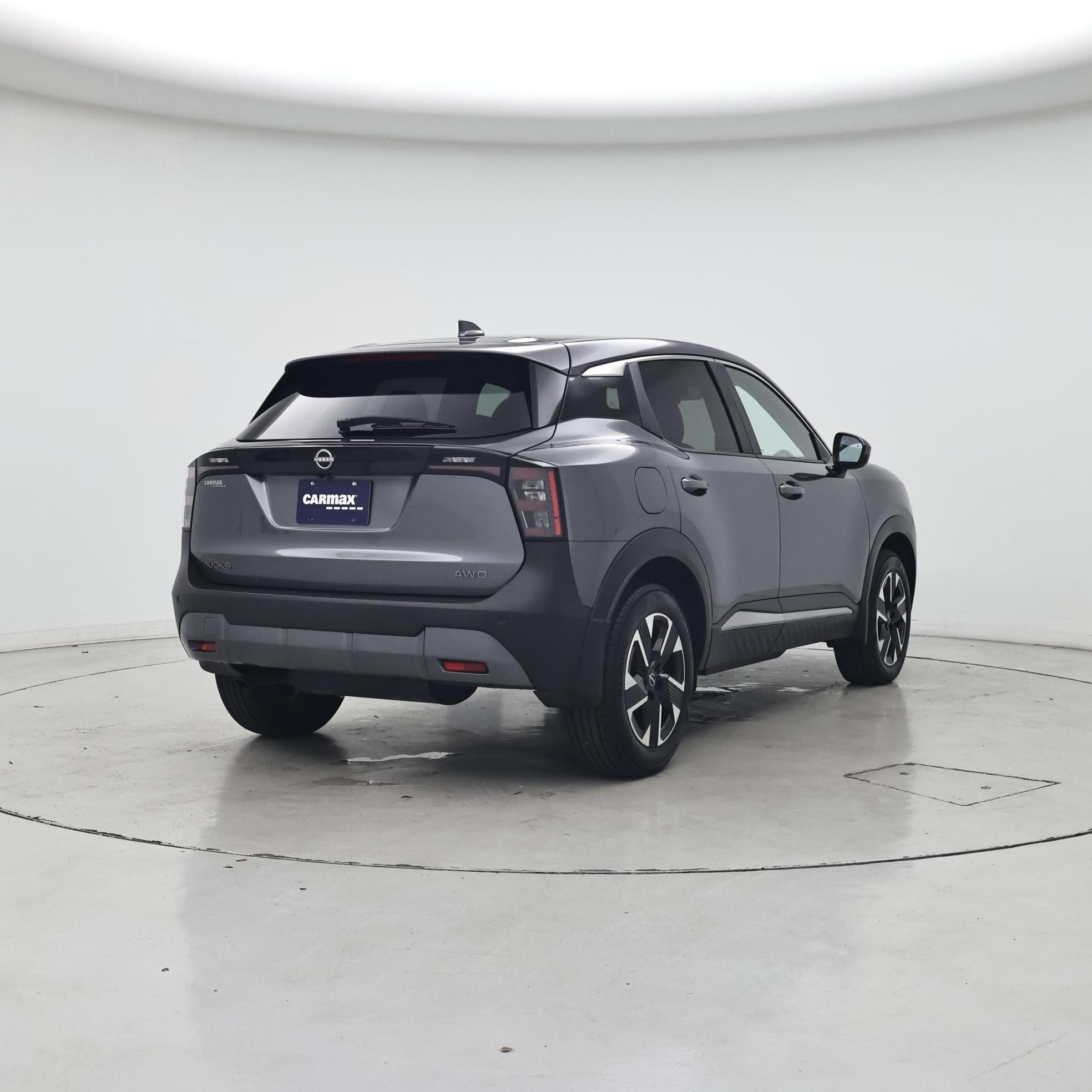 Thumbnail: 2025 Nissan Kicks - 8
