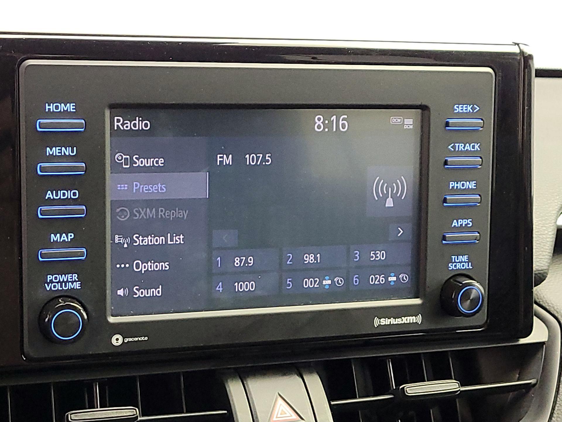 Thumbnail: 2020 Toyota RAV4 - 15