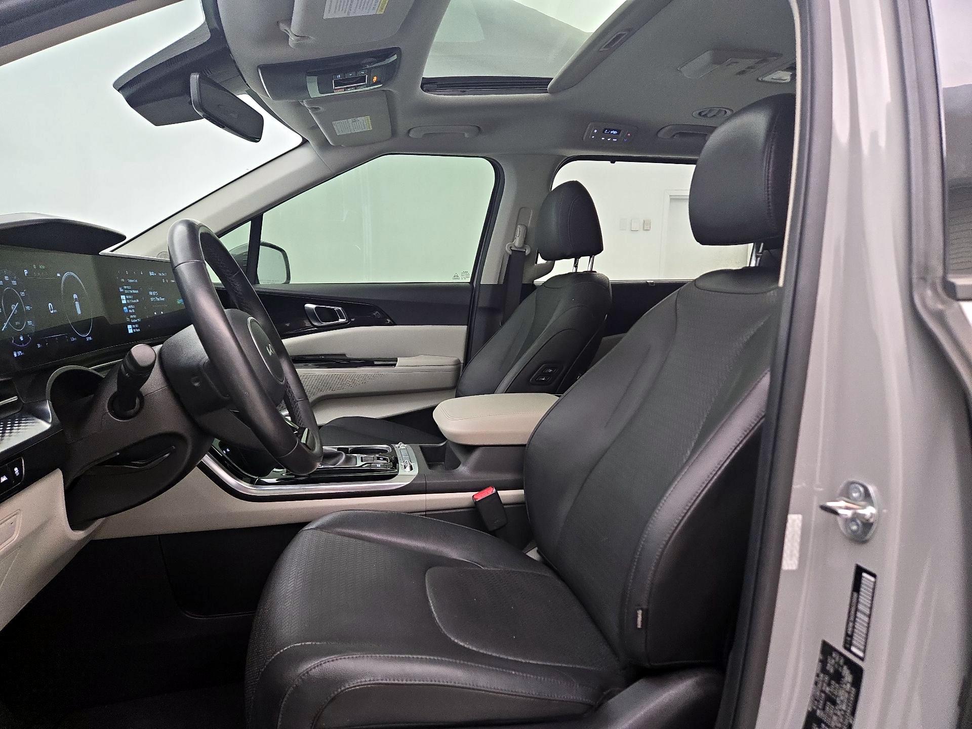 Thumbnail: 2024 Kia Carnival - 11