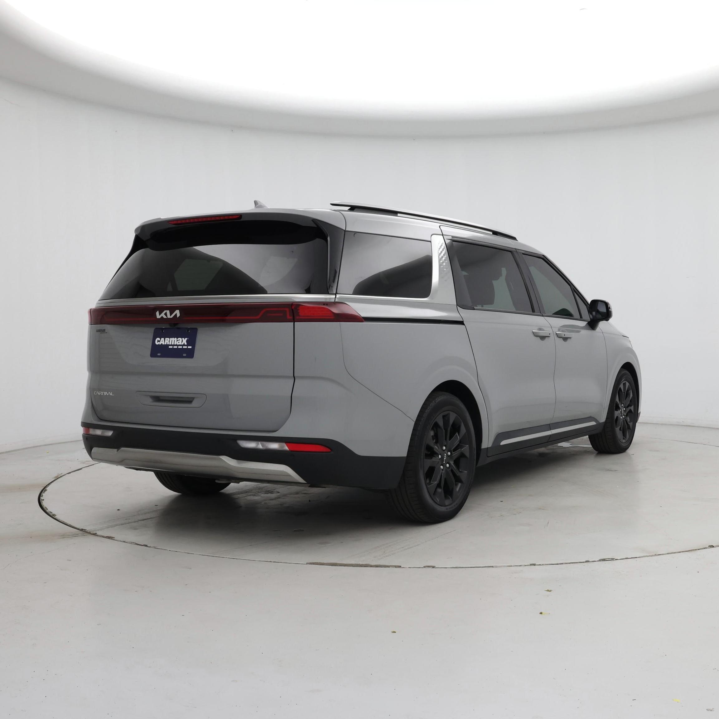 Thumbnail: 2024 Kia Carnival - 8