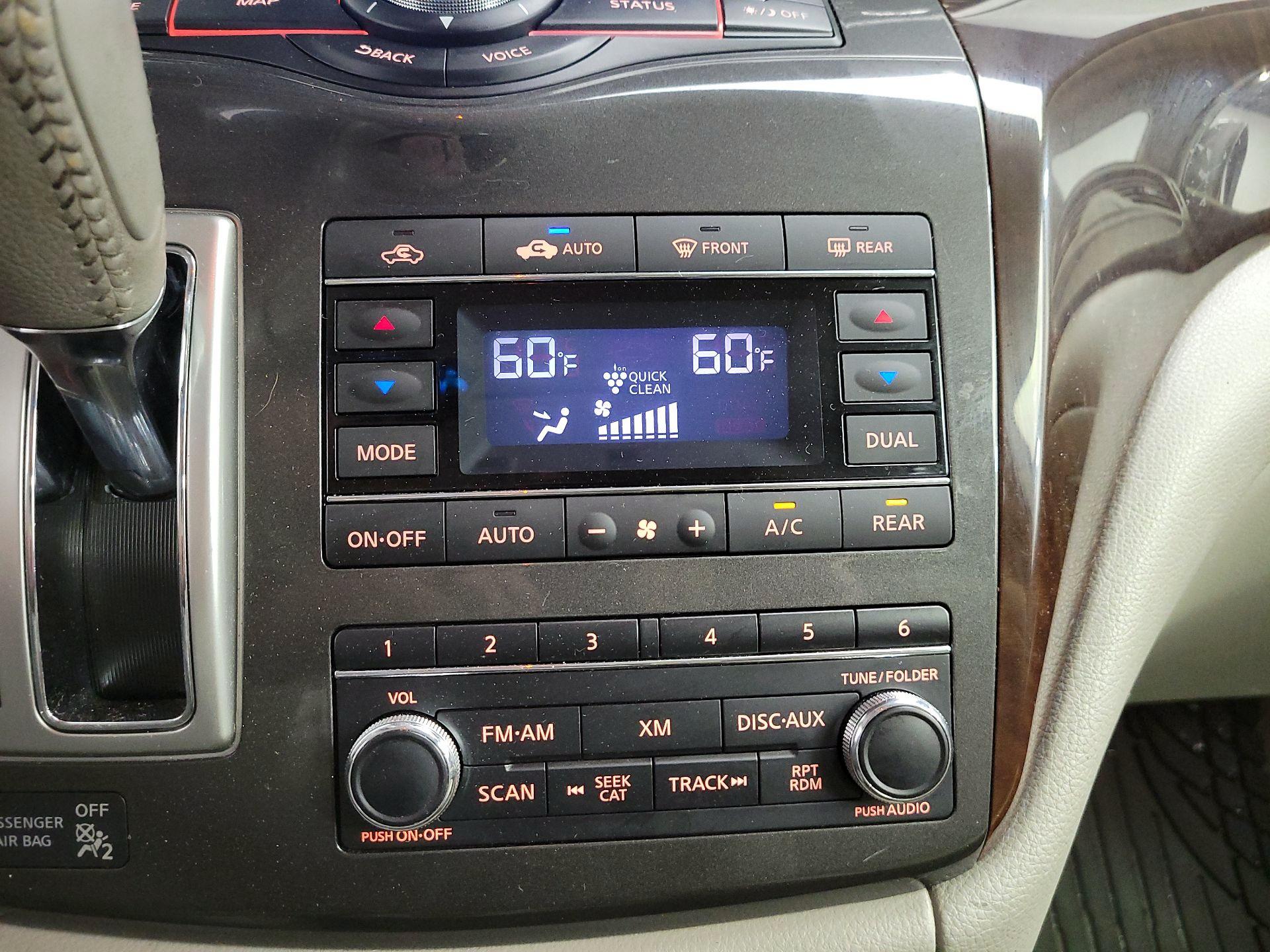 Thumbnail: 2015 Nissan Quest - 17