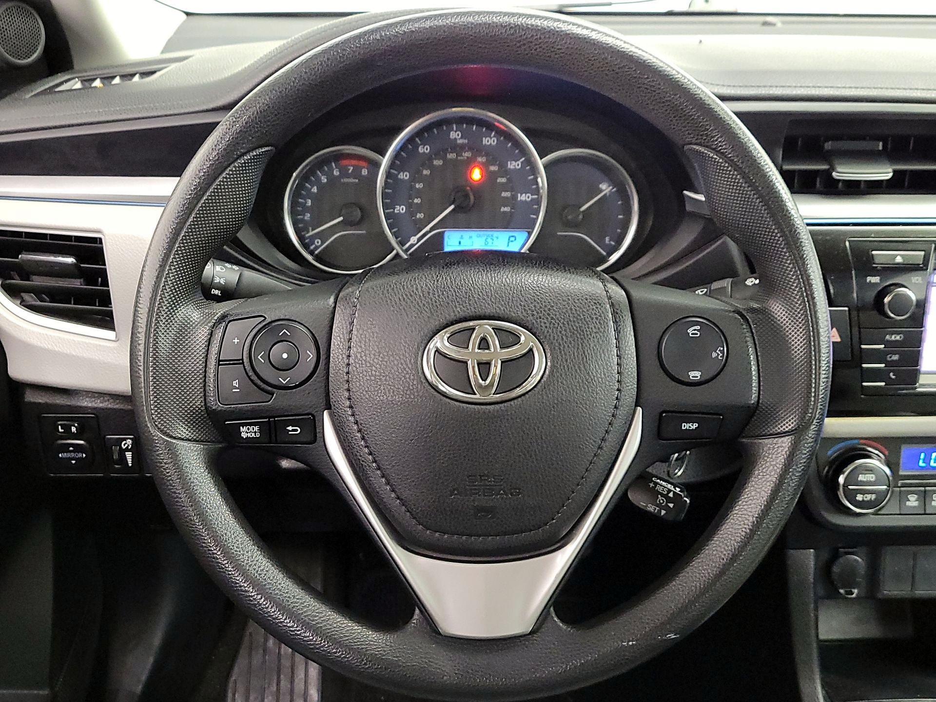 Thumbnail: 2016 Toyota Corolla - 10