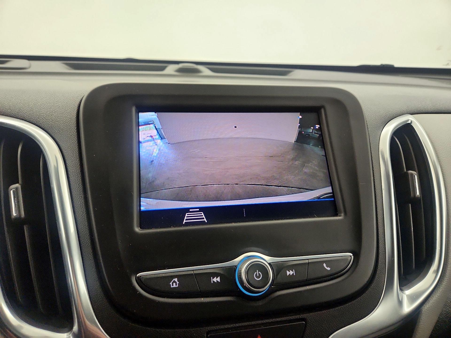 Thumbnail: 2021 Chevrolet Equinox - 14