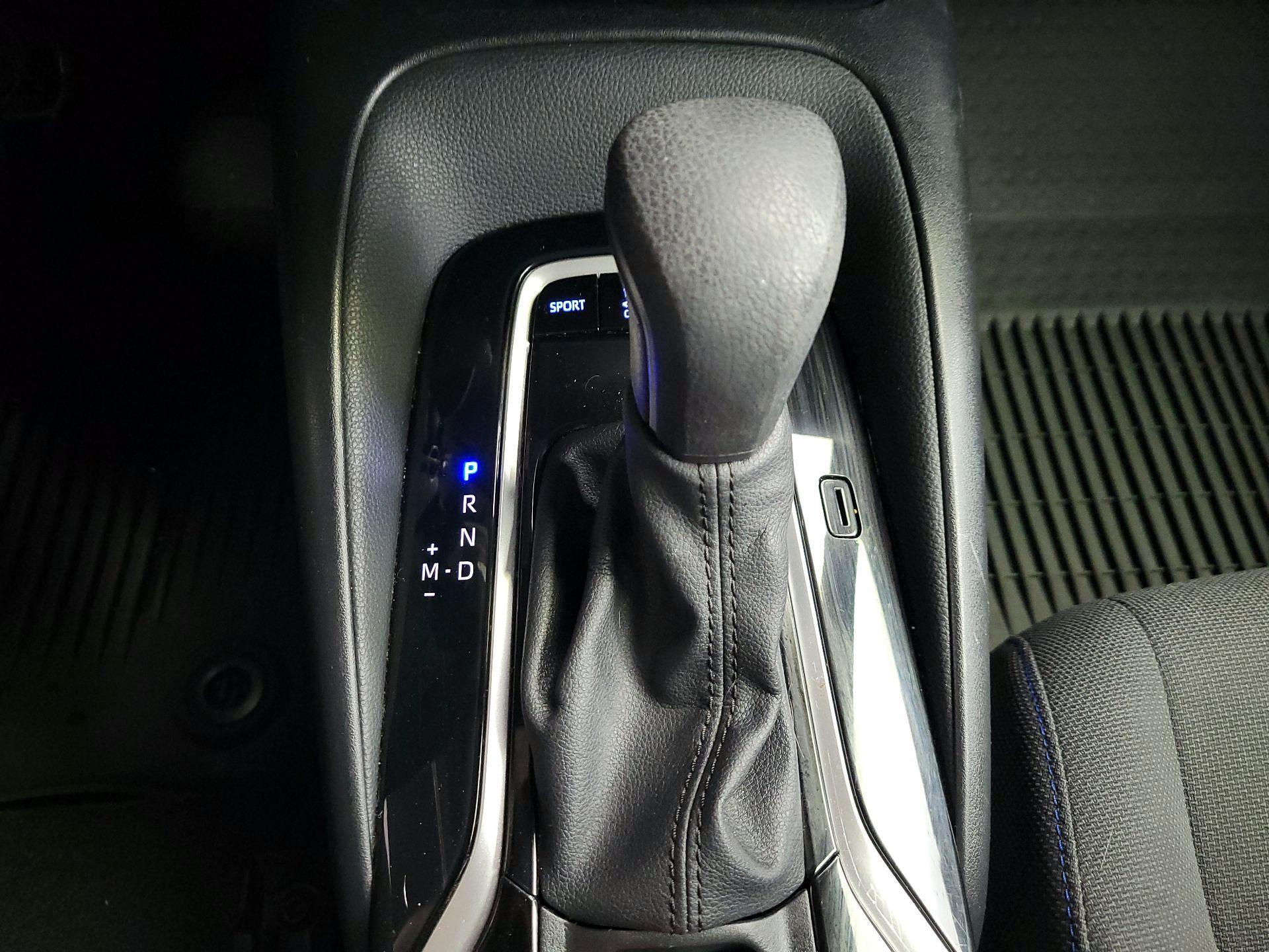 Thumbnail: 2021 Toyota Corolla - 17