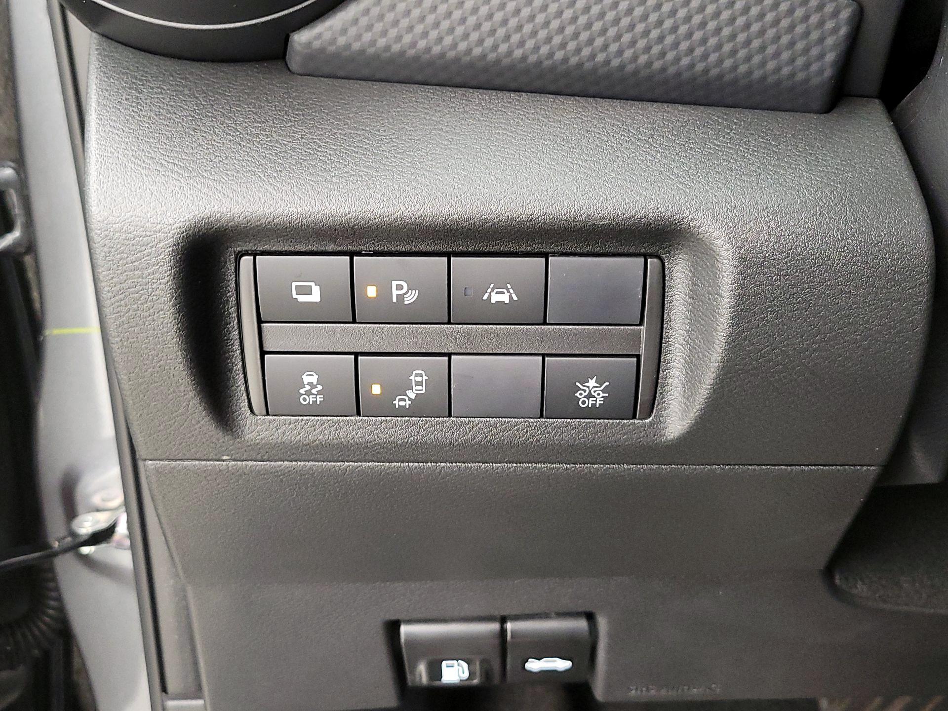 Thumbnail: 2024 Nissan Kicks - 13