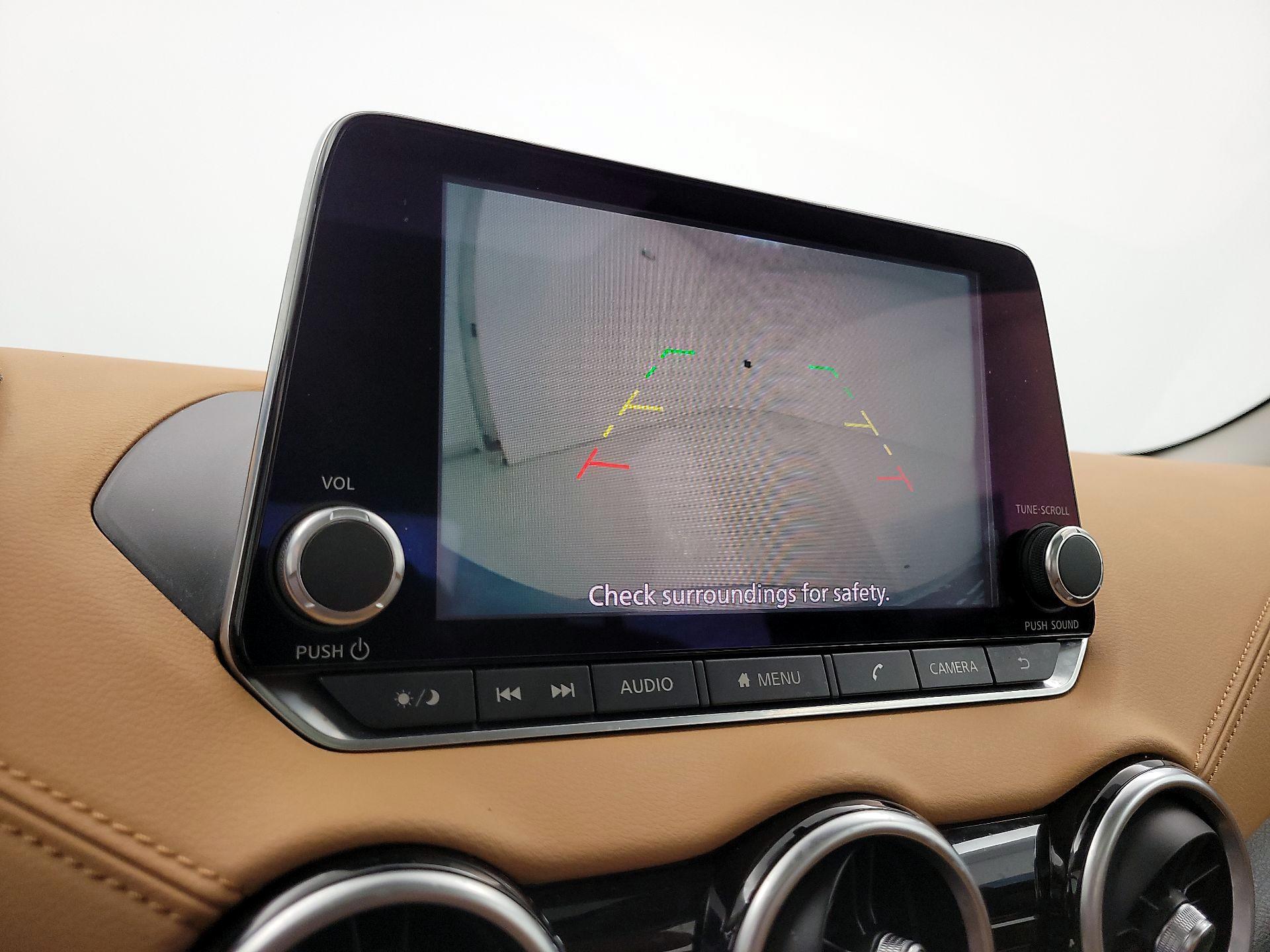 Thumbnail: 2020 Nissan Sentra - 14