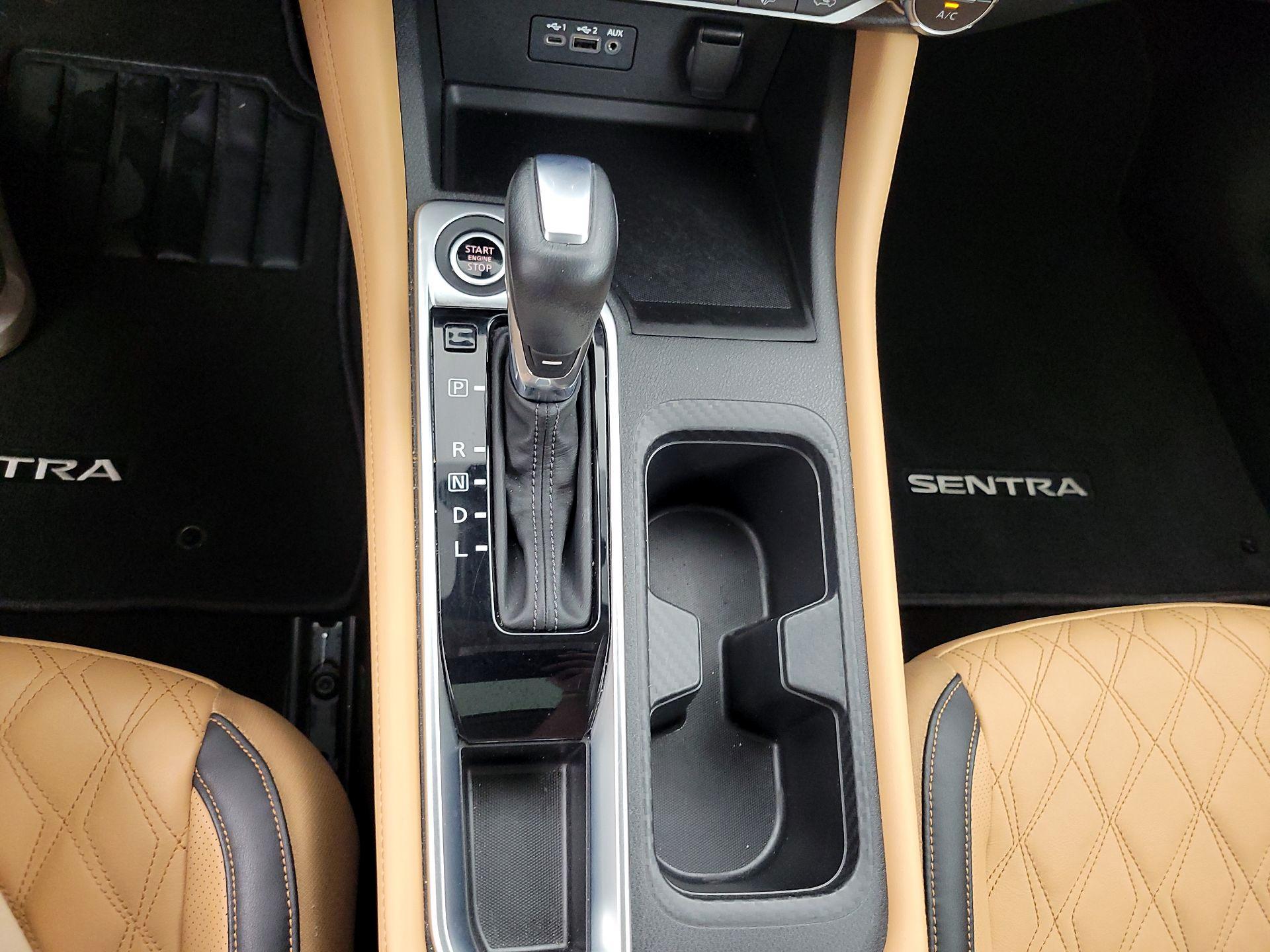 Thumbnail: 2020 Nissan Sentra - 17