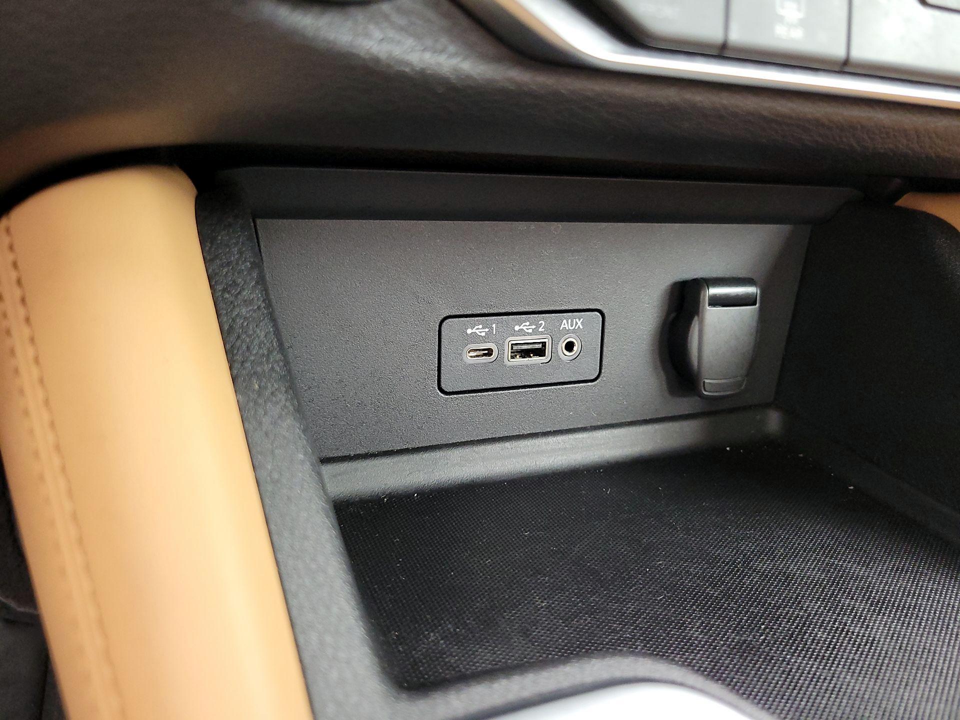 Thumbnail: 2020 Nissan Sentra - 18