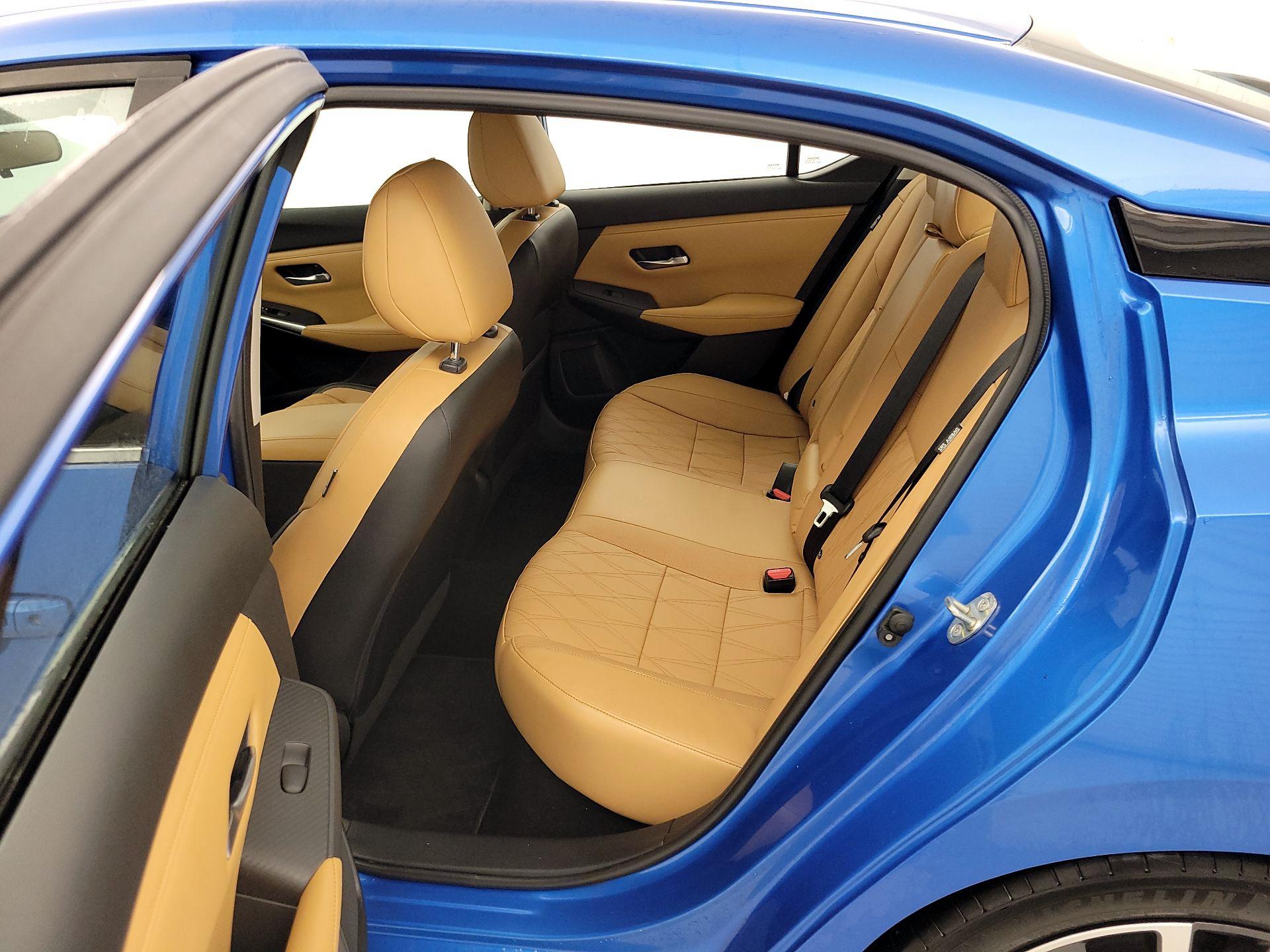 Thumbnail: 2020 Nissan Sentra - 20