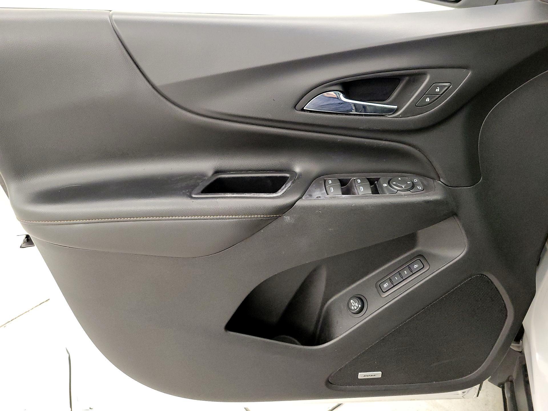 Thumbnail: 2018 Chevrolet Equinox - 12