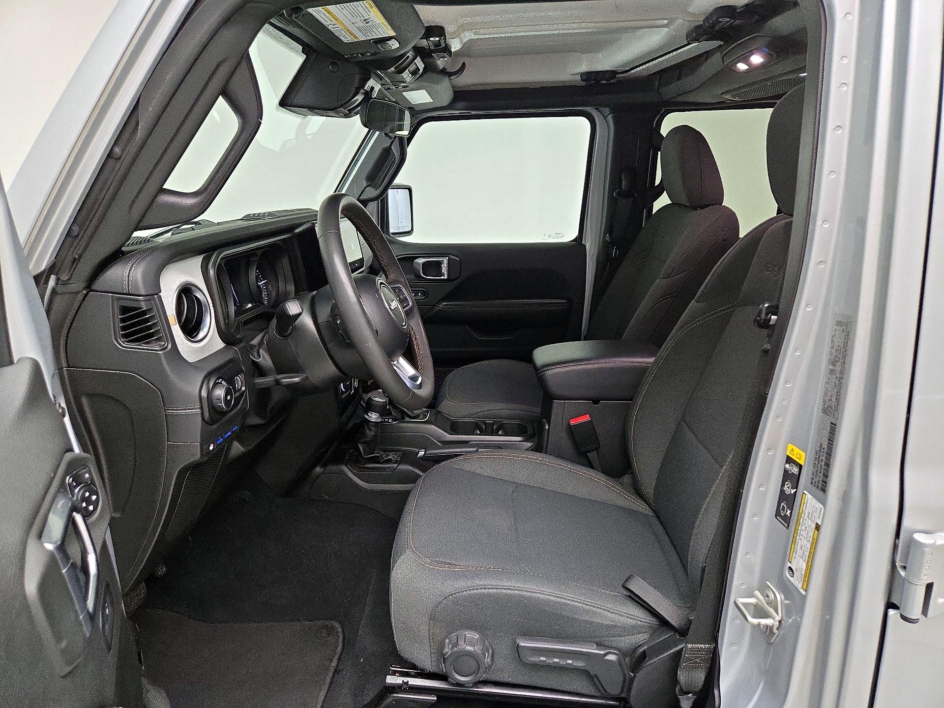 Thumbnail: 2024 Jeep Wrangler - 11