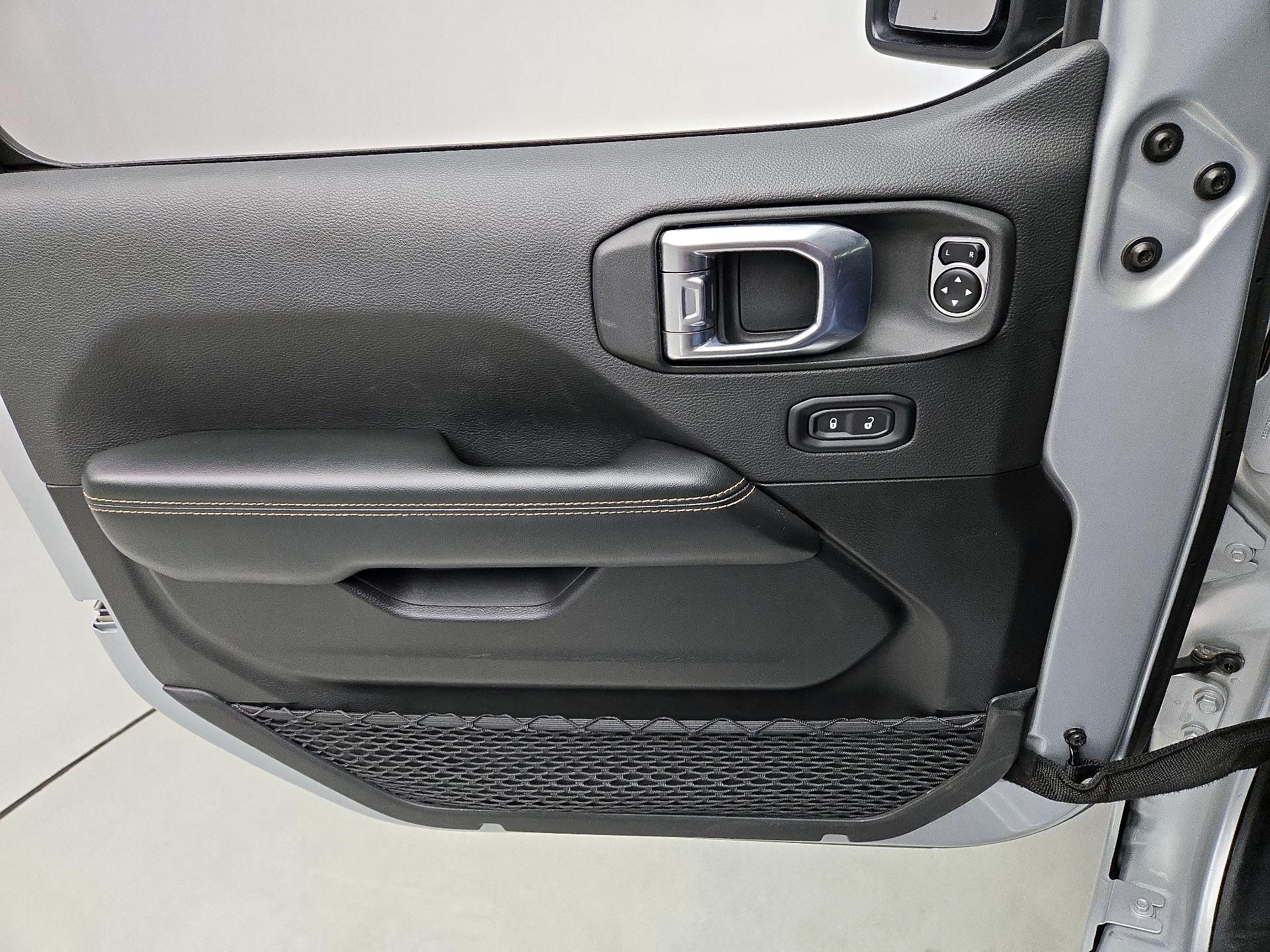 Thumbnail: 2024 Jeep Wrangler - 12