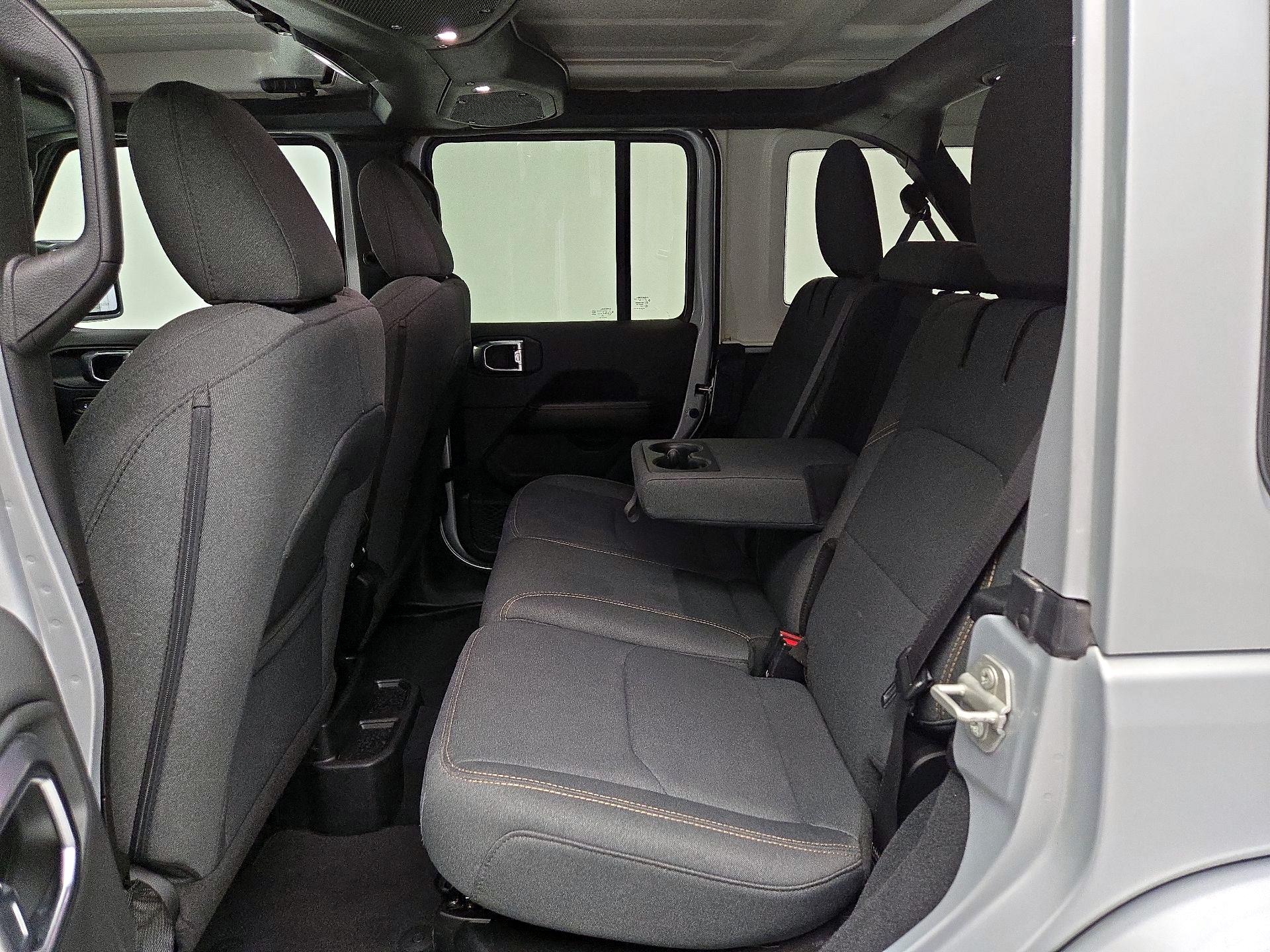 Thumbnail: 2024 Jeep Wrangler - 19