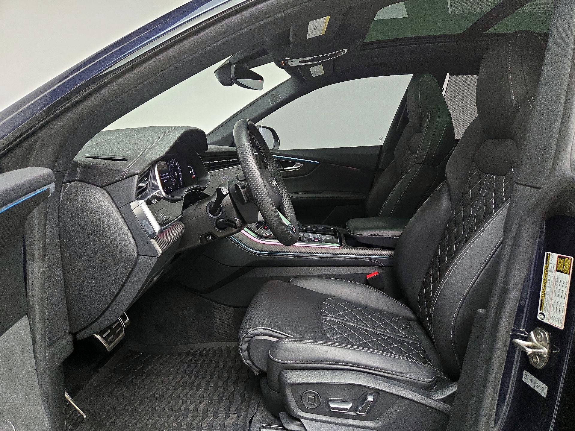 Thumbnail: 2024 Audi SQ8 - 11