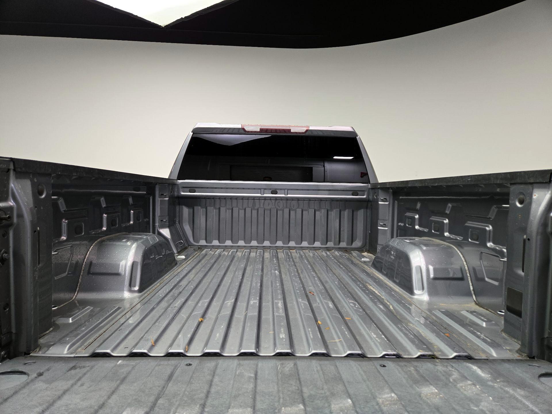 Thumbnail: 2019 Chevrolet Silverado 1500 - 20