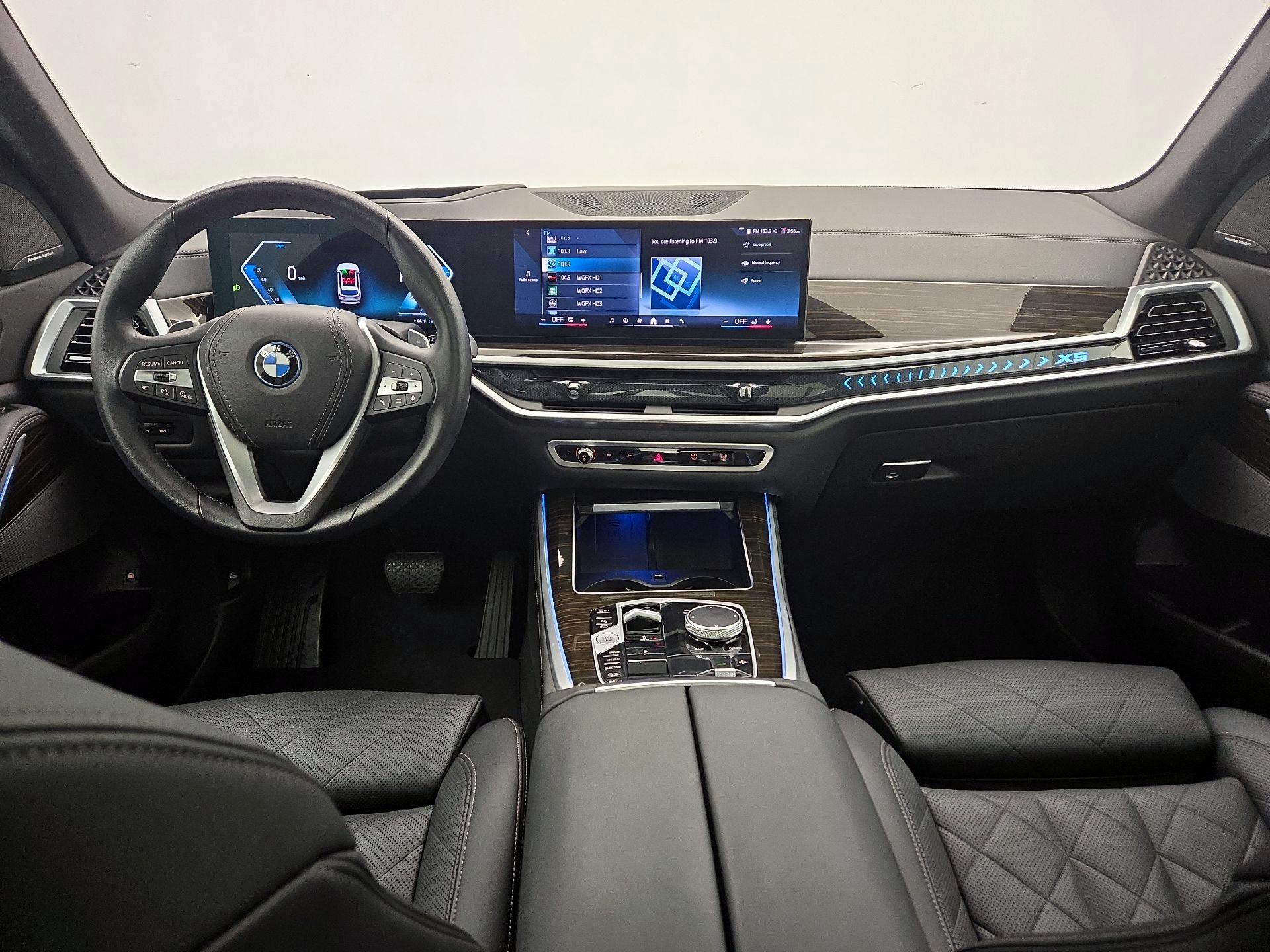 Thumbnail: 2024 BMW X5 - 9