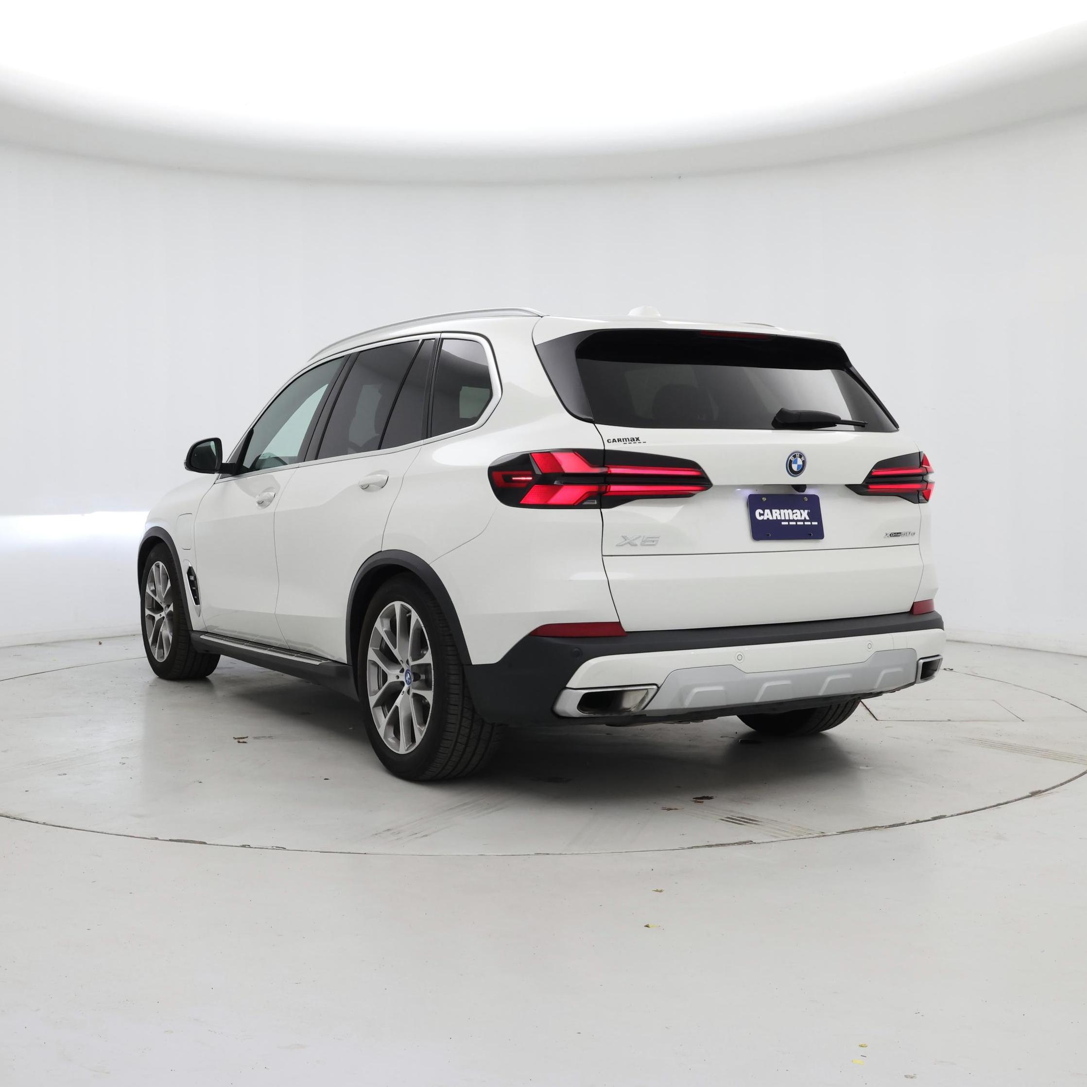 Thumbnail: 2024 BMW X5 - 2