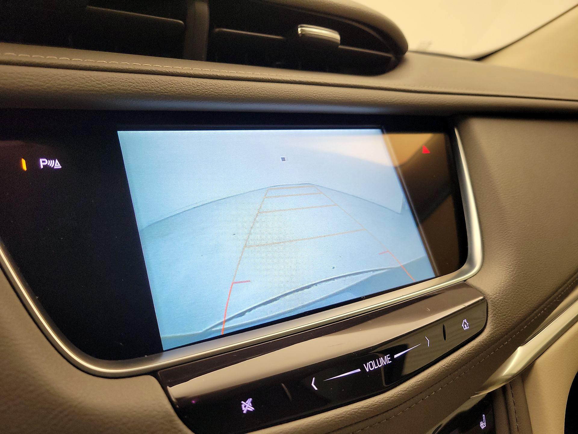 Thumbnail: 2019 Cadillac XT5 - 15