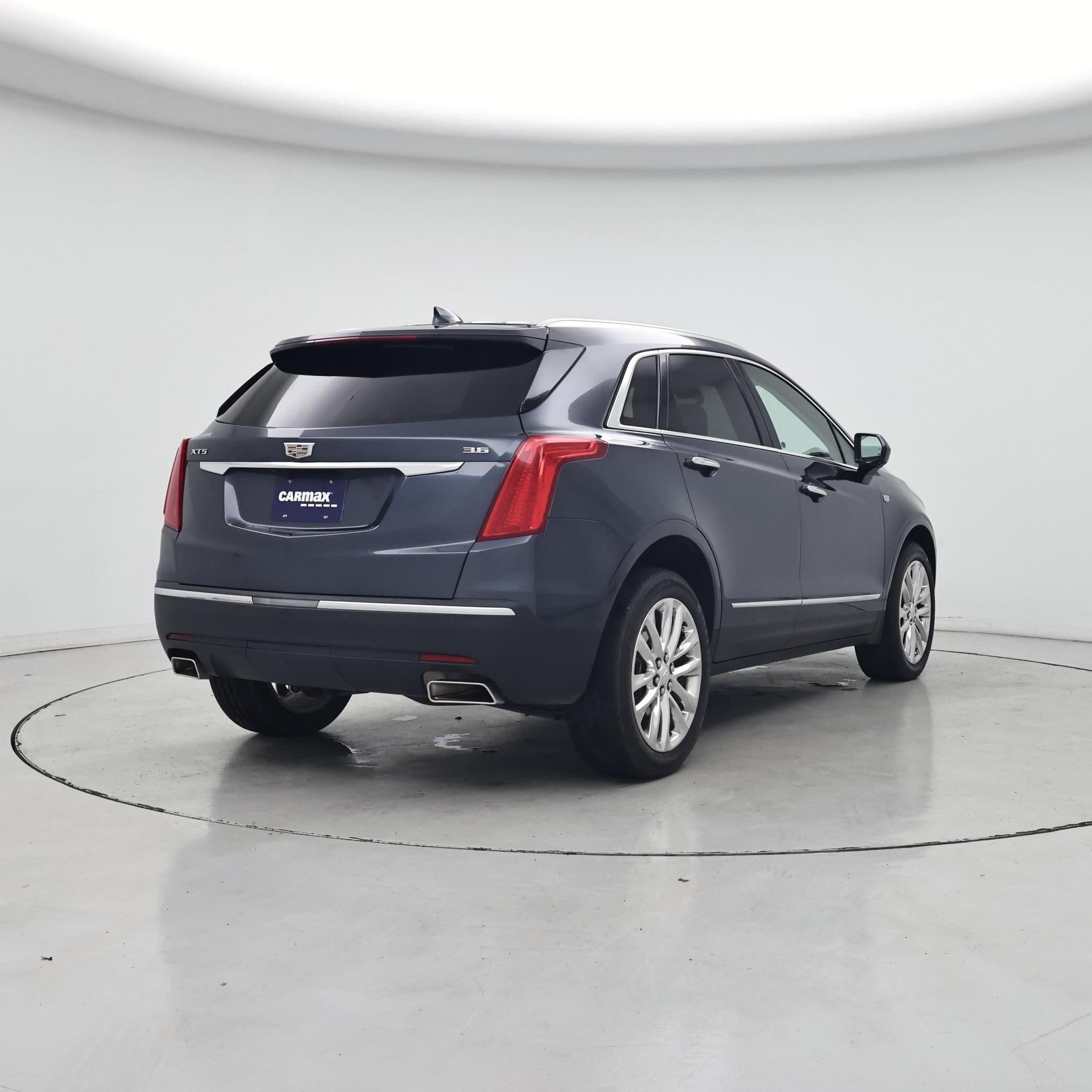 Thumbnail: 2019 Cadillac XT5 - 8