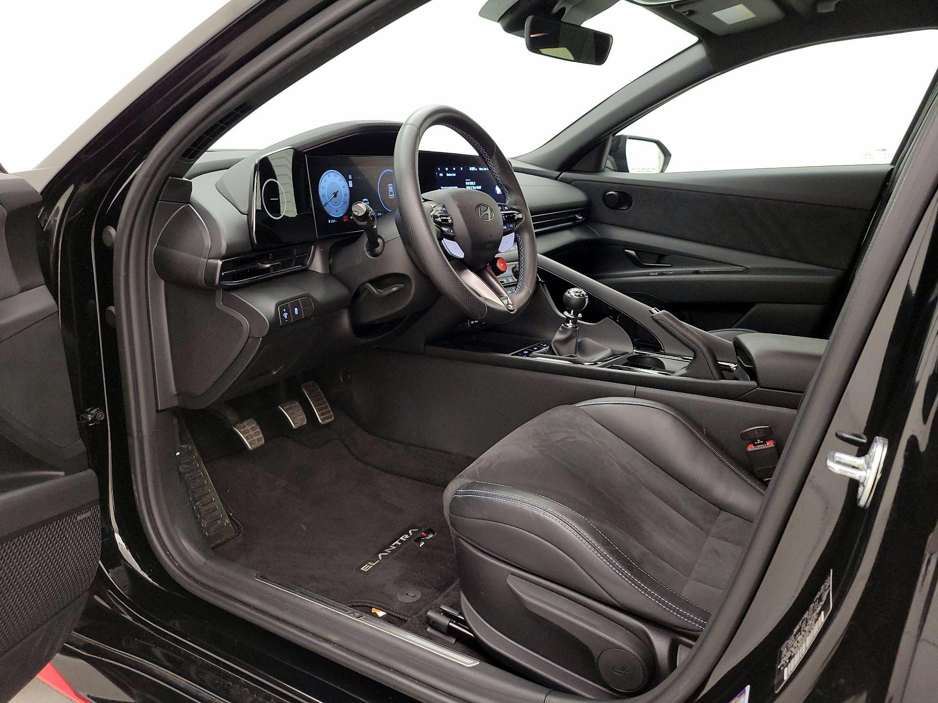 Thumbnail: 2025 Hyundai Elantra - 11