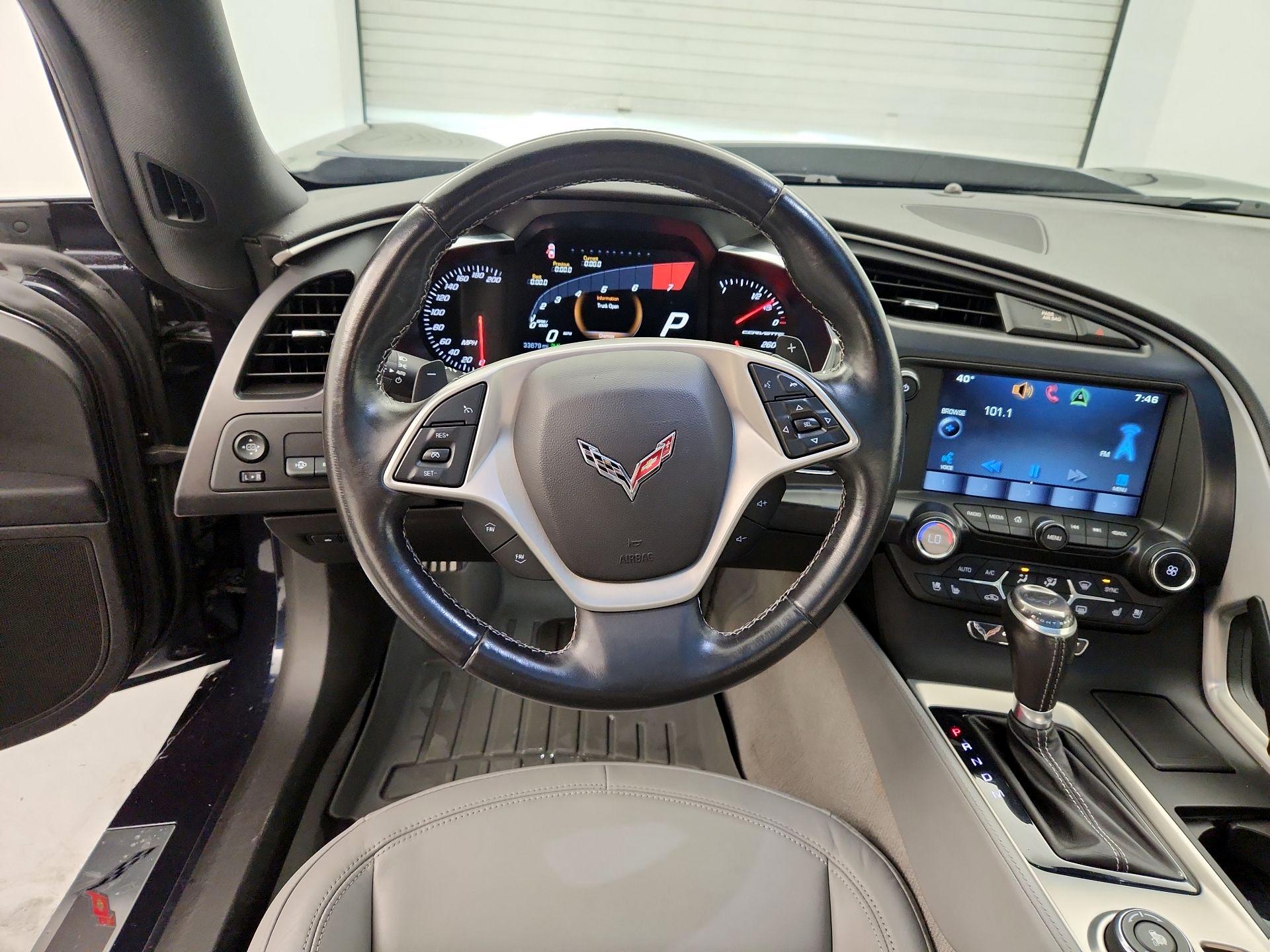 Thumbnail: 2015 Chevrolet Corvette - 10