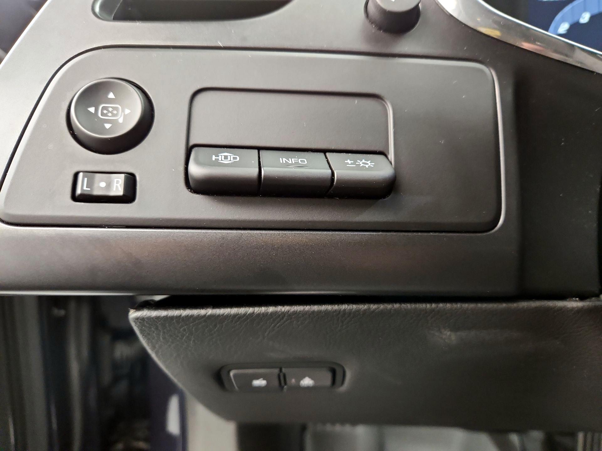 Thumbnail: 2015 Chevrolet Corvette - 13