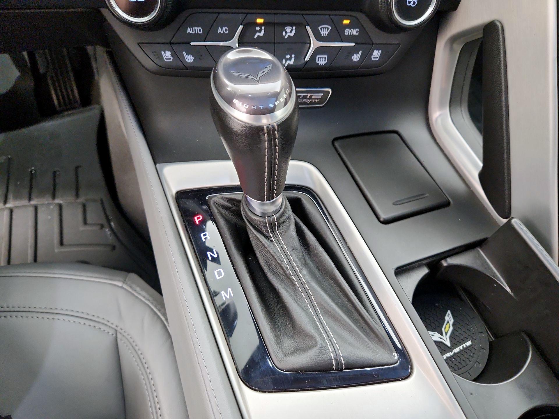 Thumbnail: 2015 Chevrolet Corvette - 17