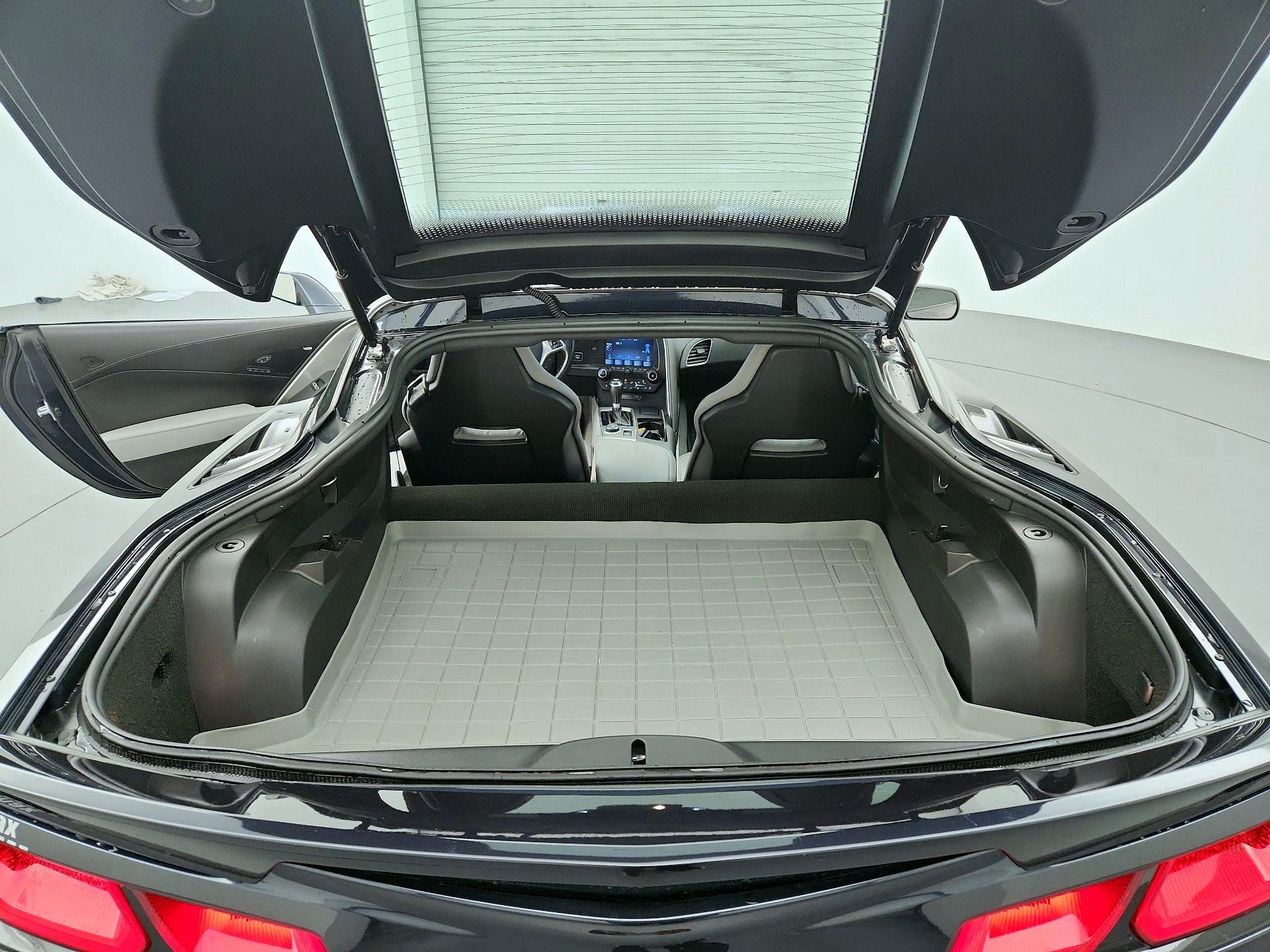 Thumbnail: 2015 Chevrolet Corvette - 19