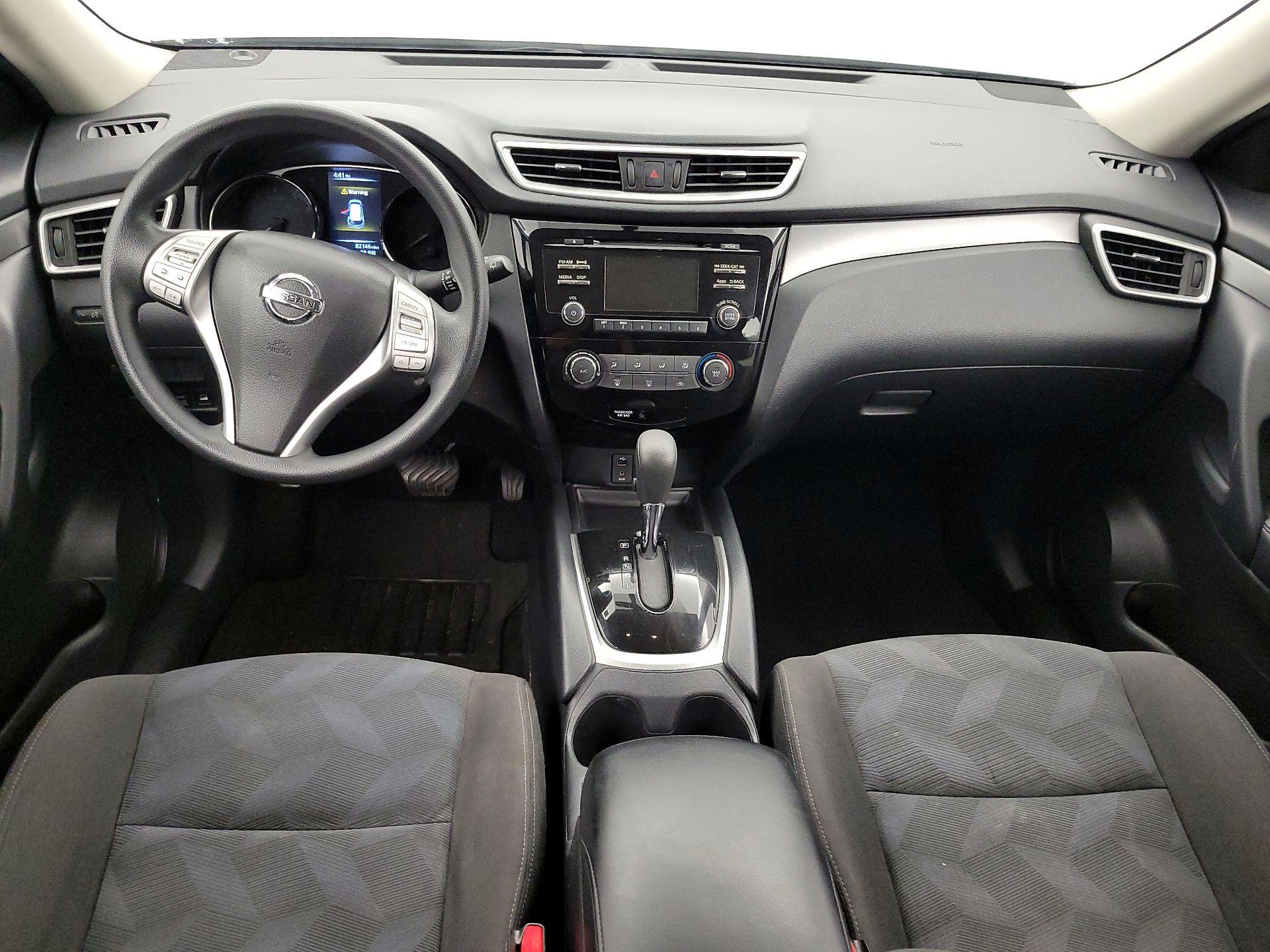 Thumbnail: 2016 Nissan Rogue - 9