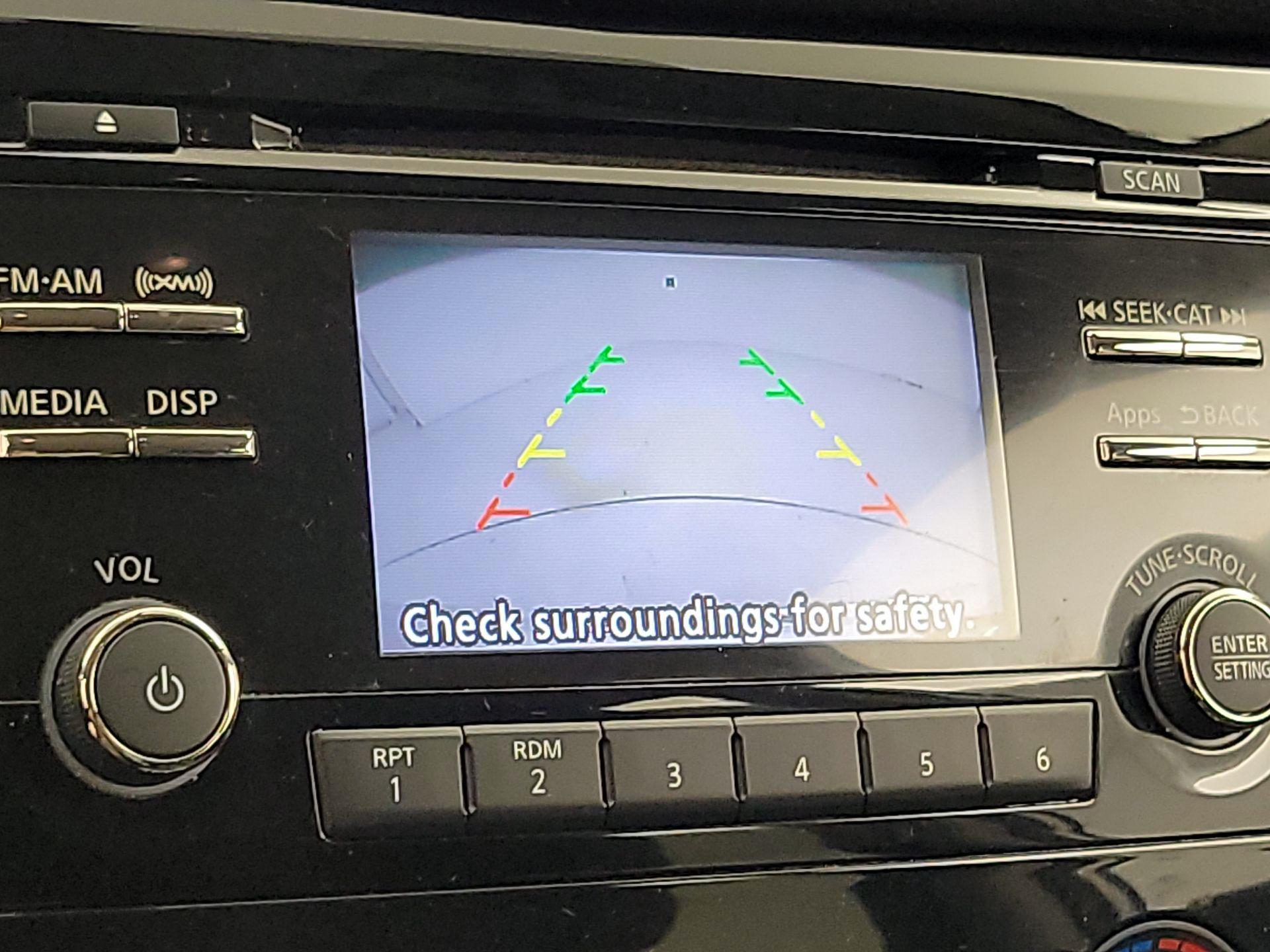 Thumbnail: 2016 Nissan Rogue - 14