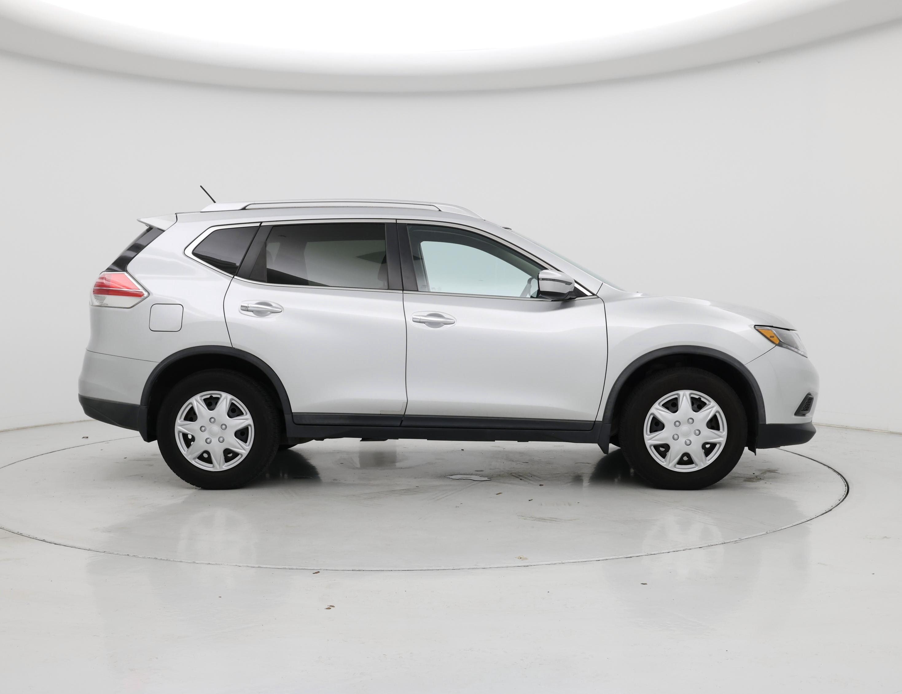 Thumbnail: 2016 Nissan Rogue - 7