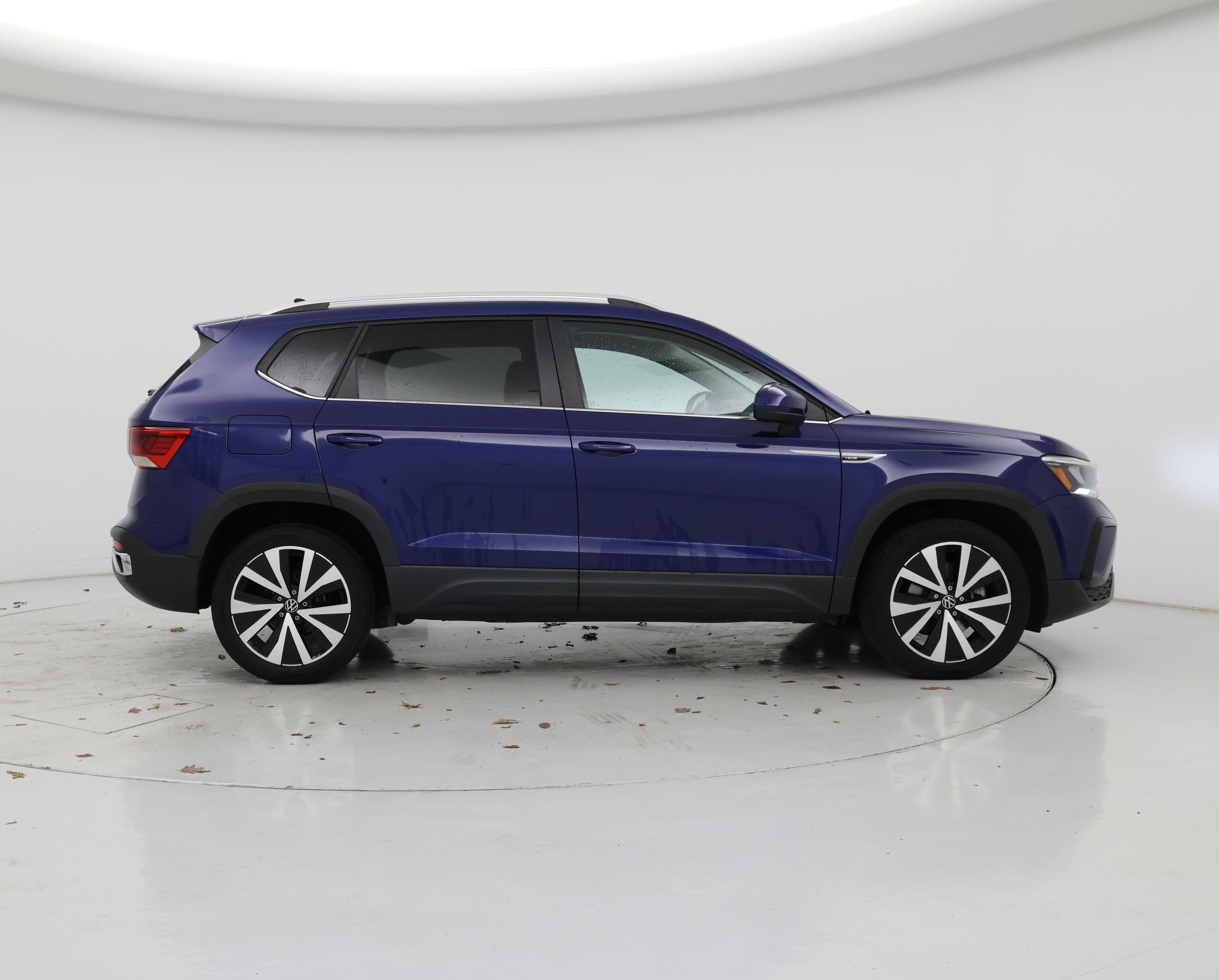 Thumbnail: 2022 Volkswagen Taos - 7