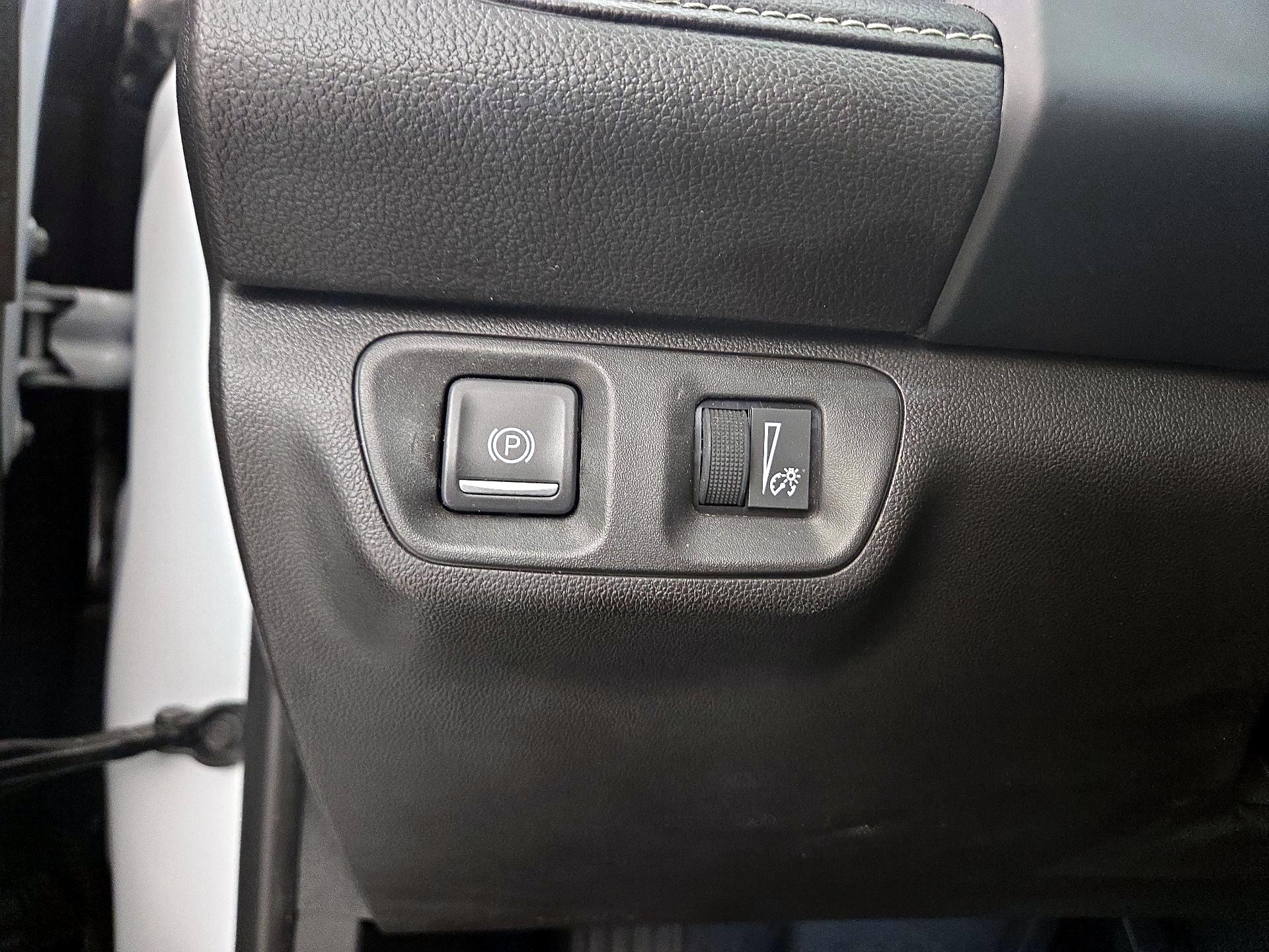 Thumbnail: 2021 GMC Acadia - 13