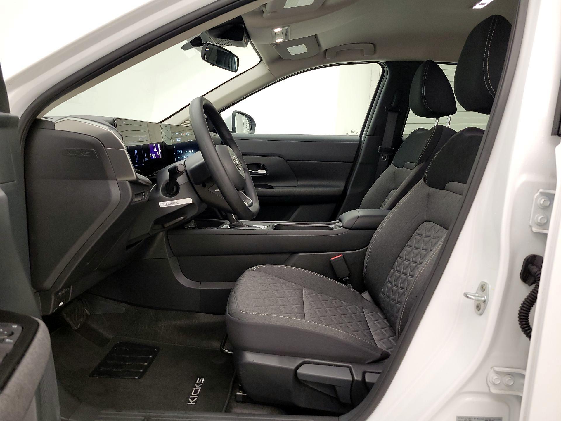 Thumbnail: 2025 Nissan Kicks - 11