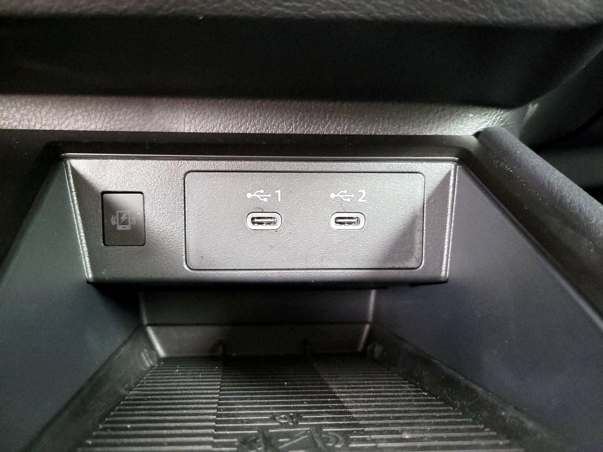 Thumbnail: 2025 Nissan Kicks - 18