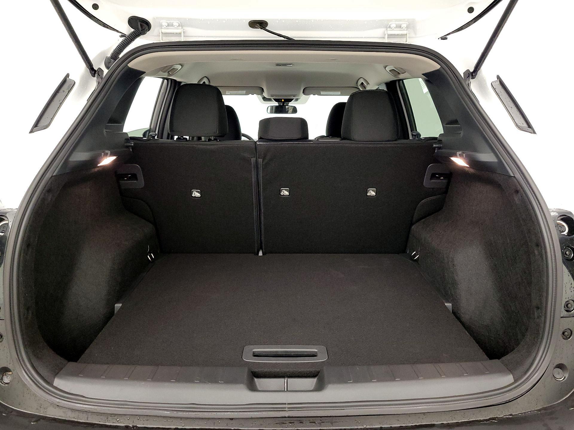 Thumbnail: 2025 Nissan Kicks - 20